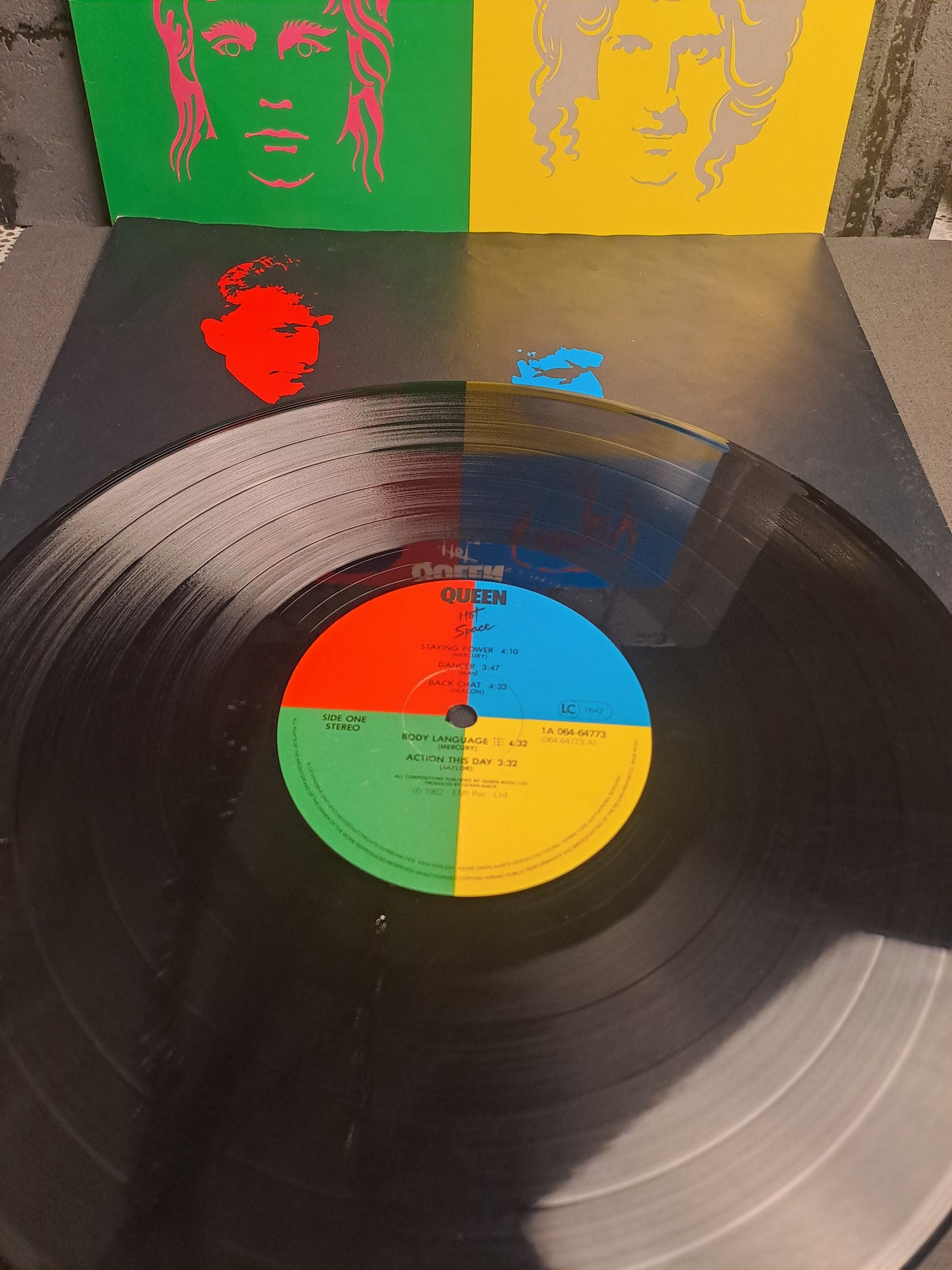 Queen Hot Space 1982