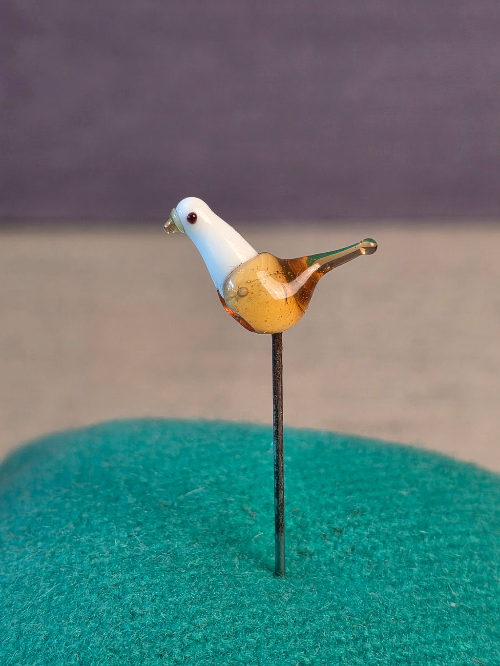 Bird sewing pin