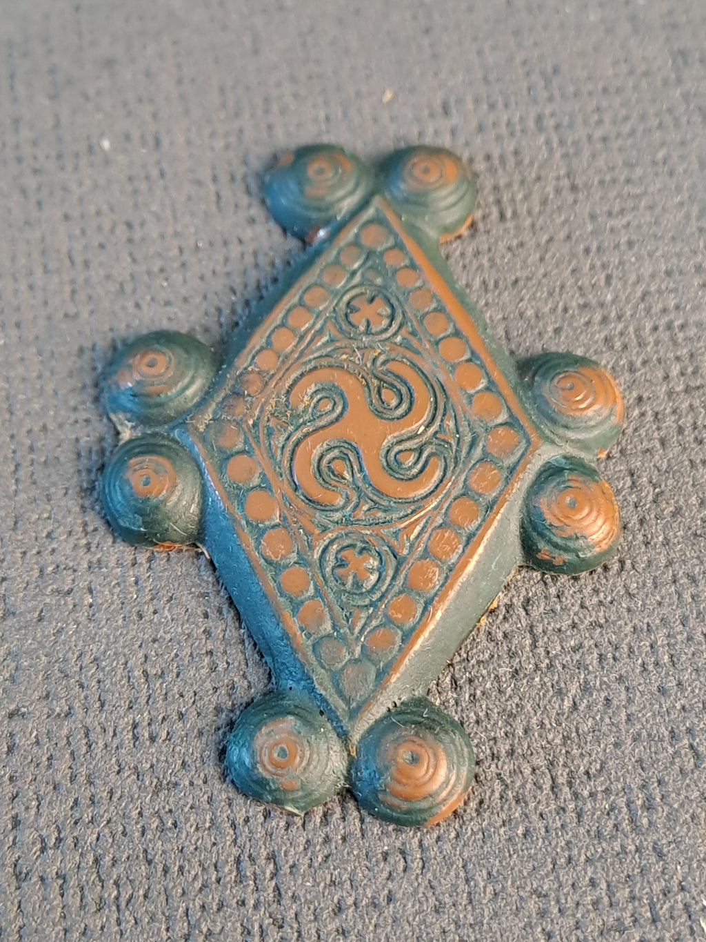 WHW Badge 1941-42