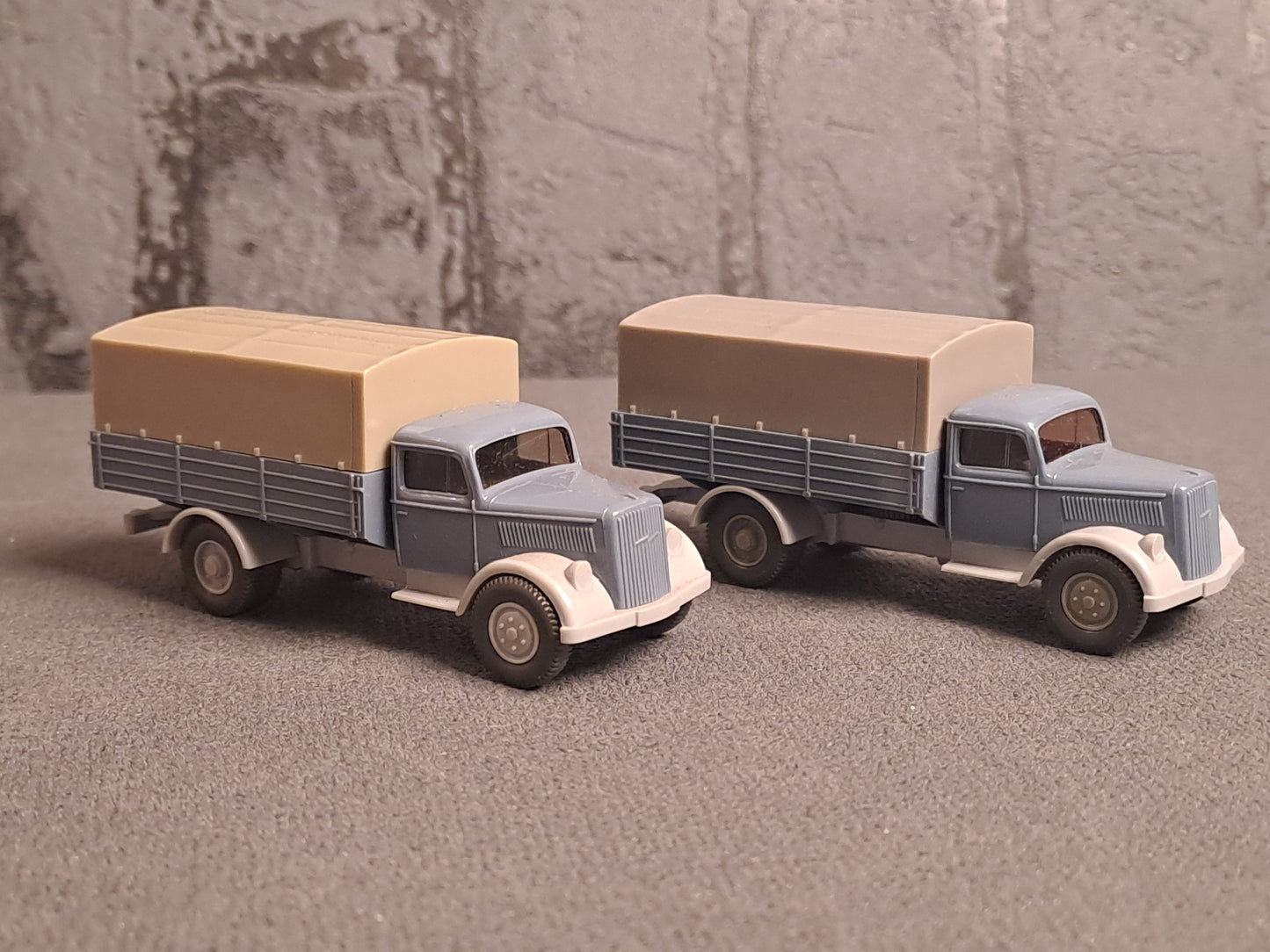 Wiking Opel Blitz x2