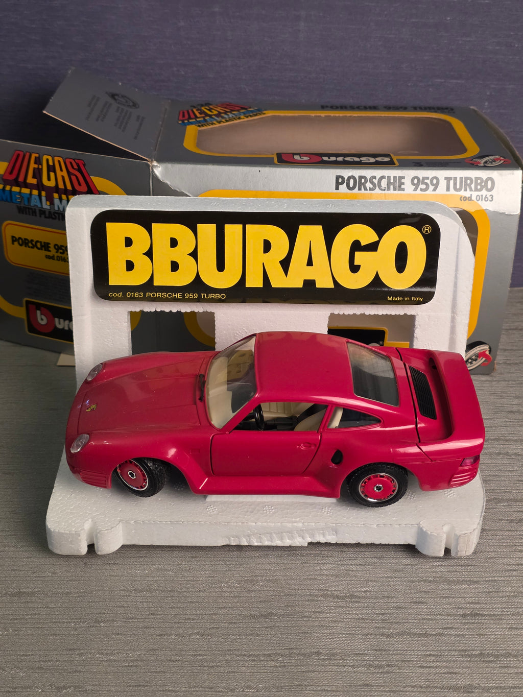 Bourgogne Porsche 959 Turbo