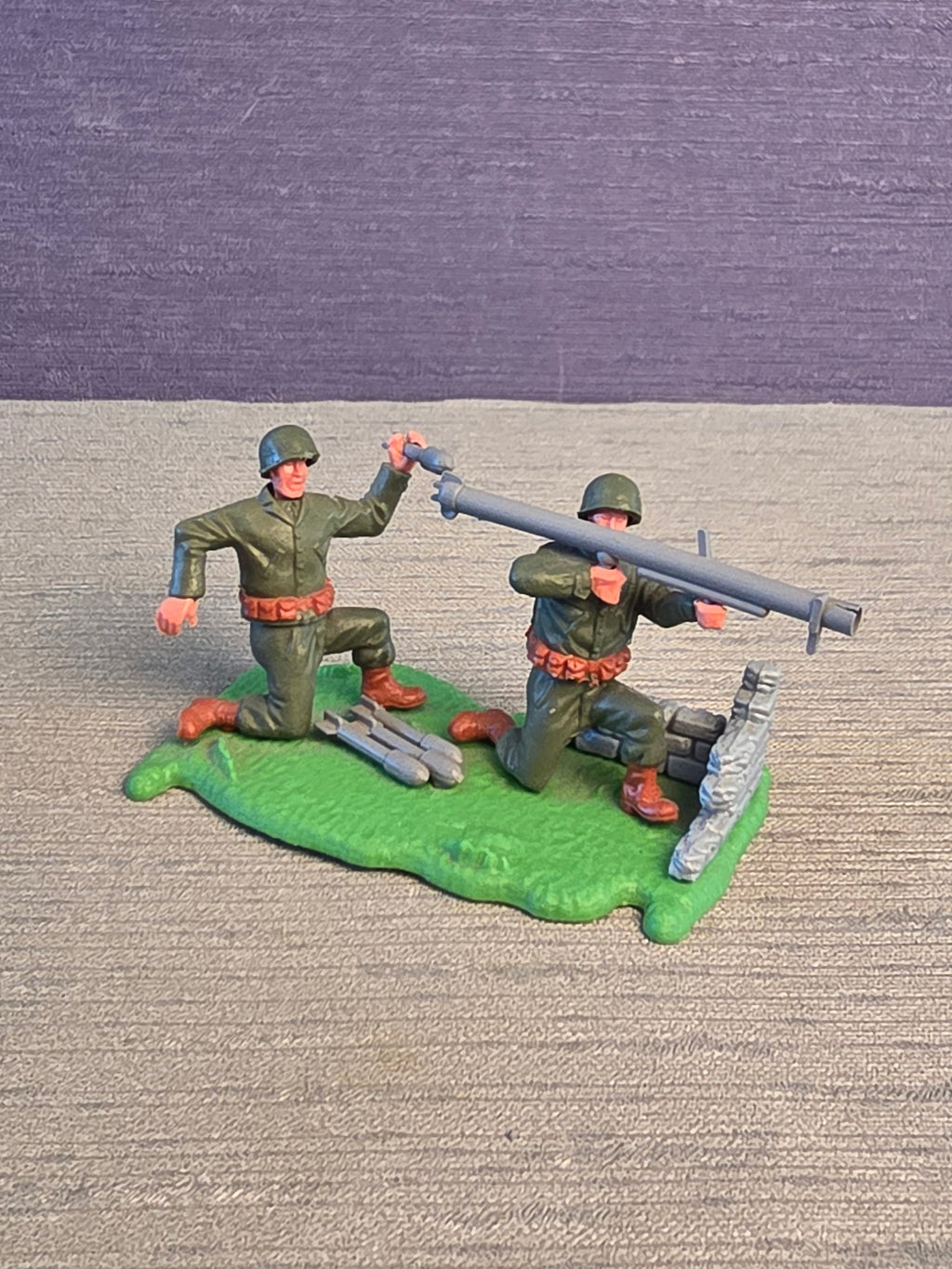 Timpo Toys WWII US Bazooka Team Diorama