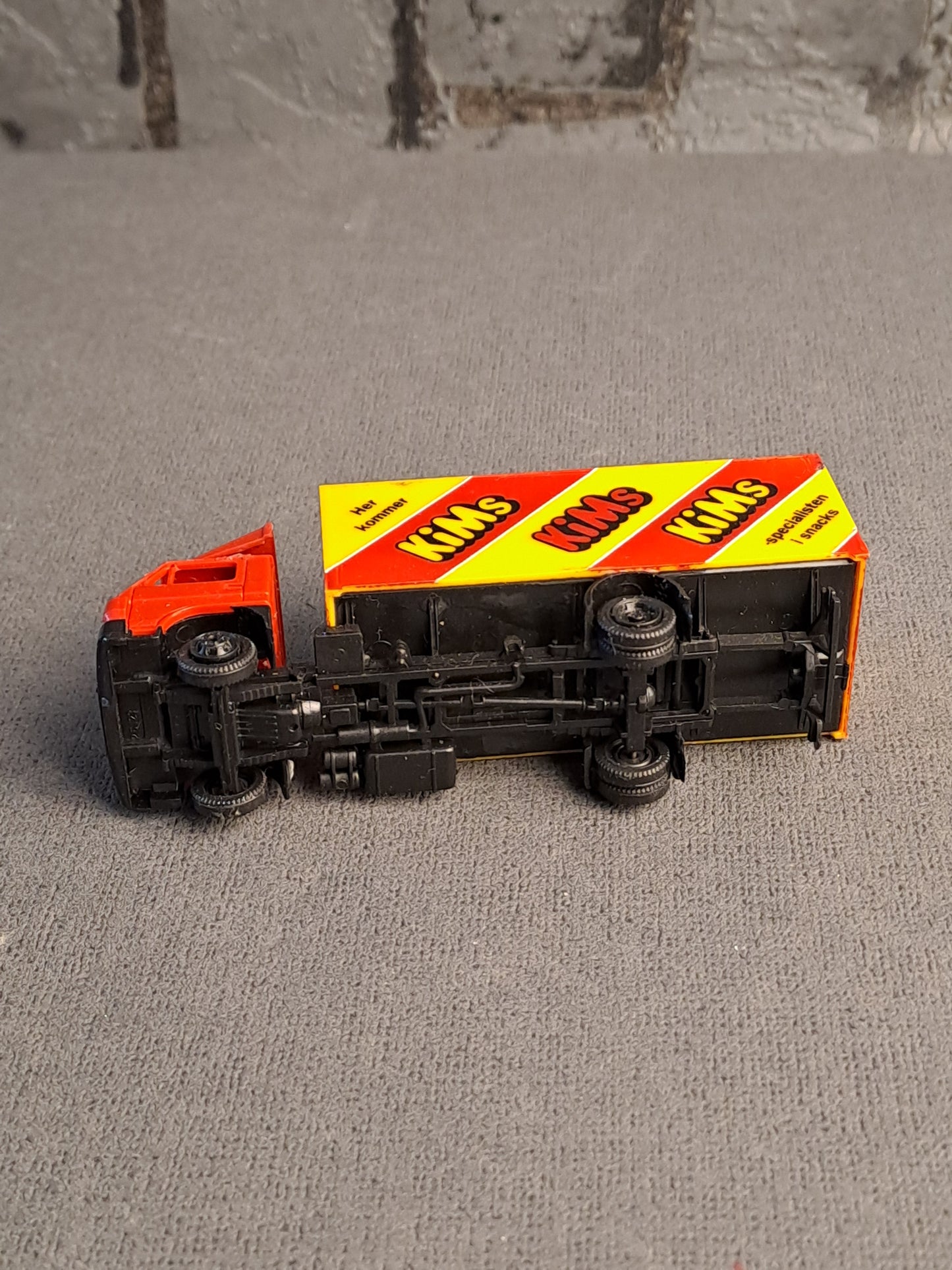 Herpa Truck Kims Company / Herpa Lastbil Kims Chips