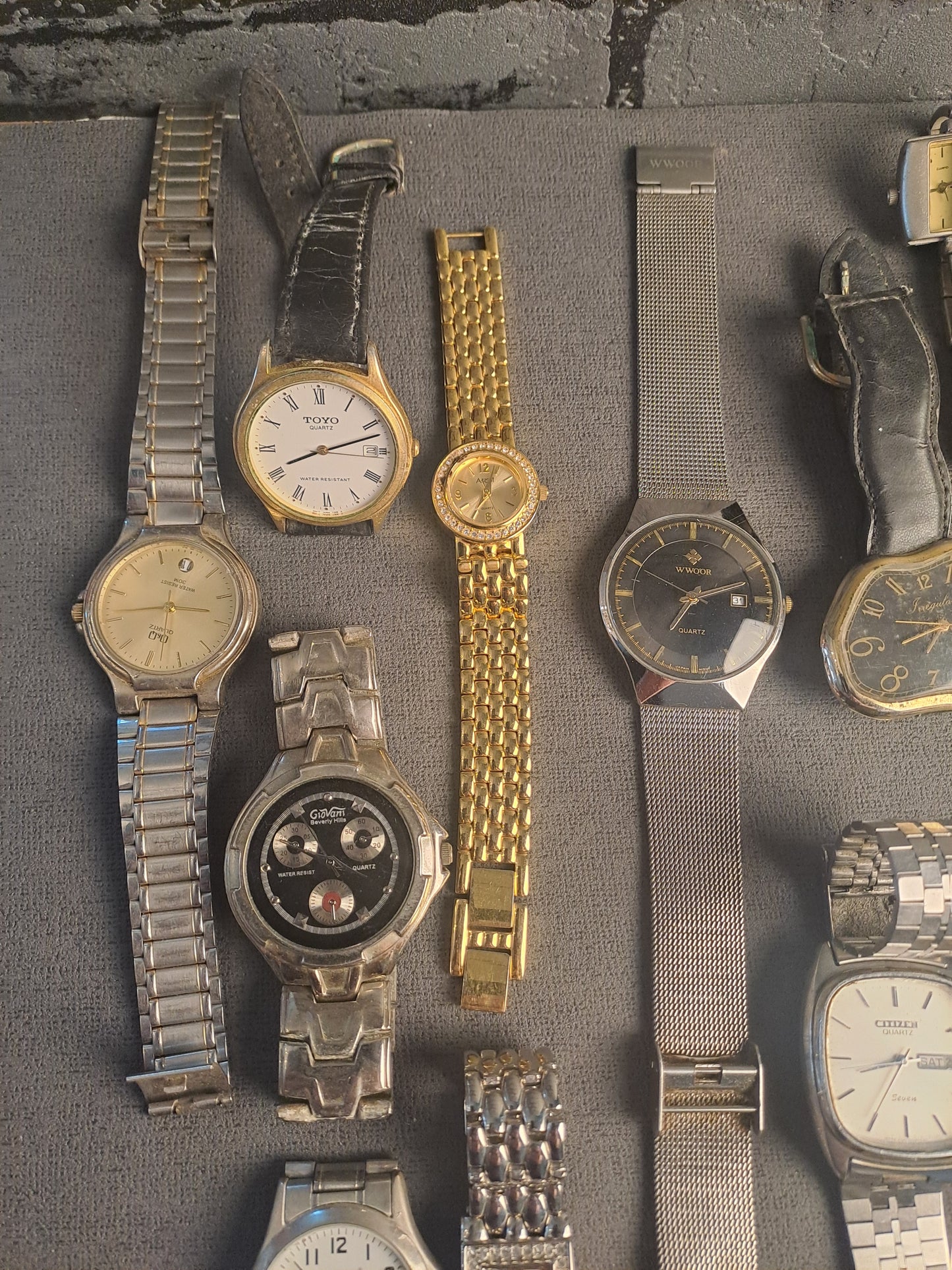 Vintage Wrist Watches / Vintage Armbåndsure x17