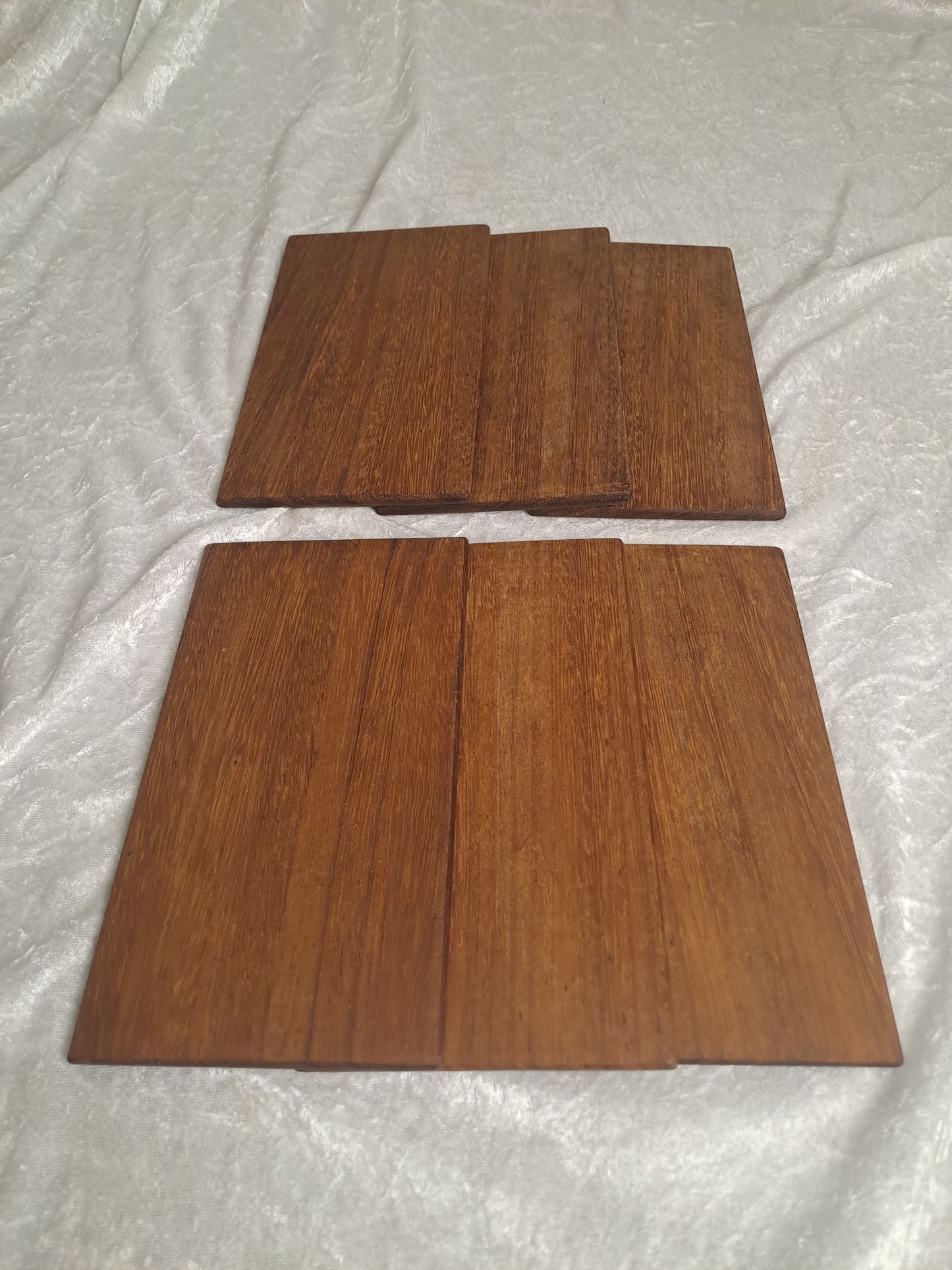 Vintage Teak Dishes / Vintage Teak Skærebrætter