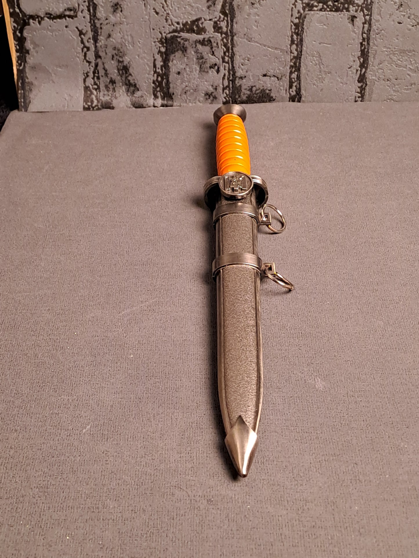 WW2 DRK Deutsche Rotes Kreuz Dagger