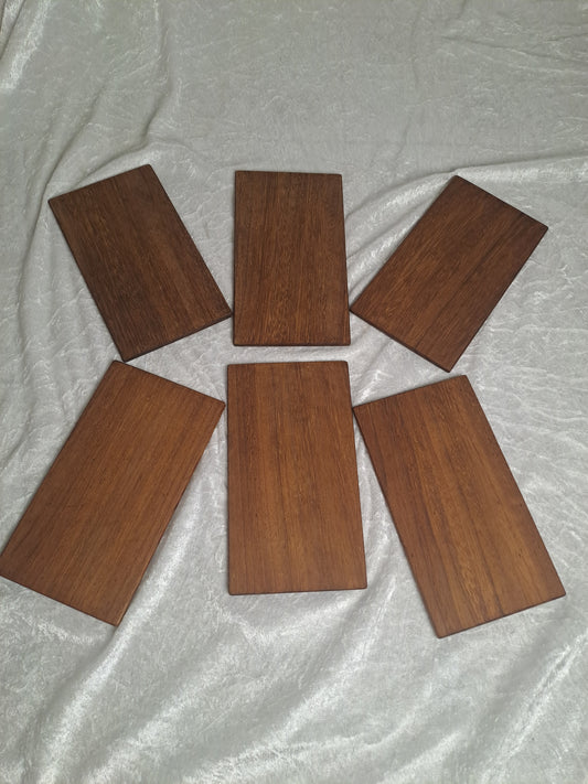 Vintage Teak Dishes / Vintage Teak Skærebrætter
