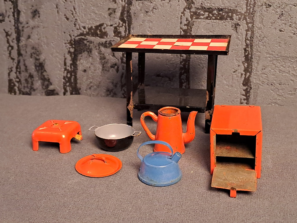 Tekno Denmark Miniature Gas Stove and Kitchen Tools