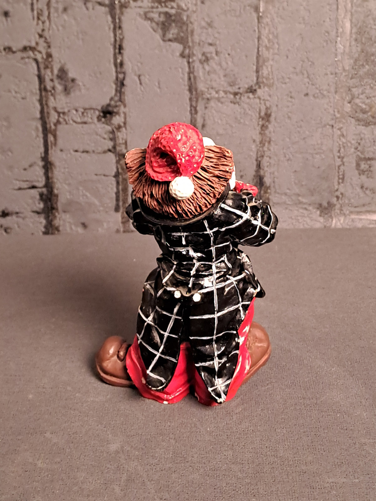 Vintage Gilde Clown with Trumpet