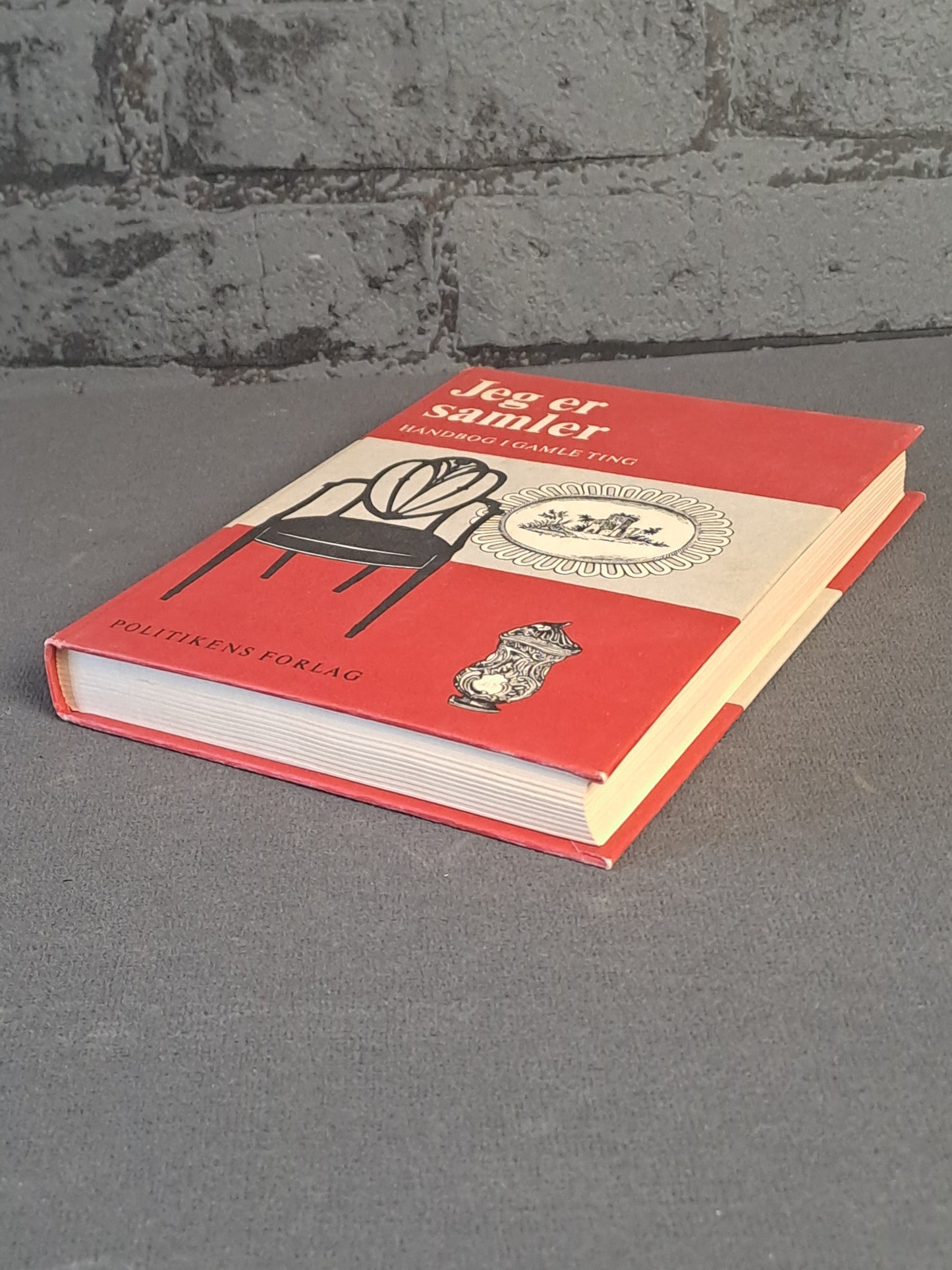 Jeg er Samler. Håndbog i Gamle ting. 1975