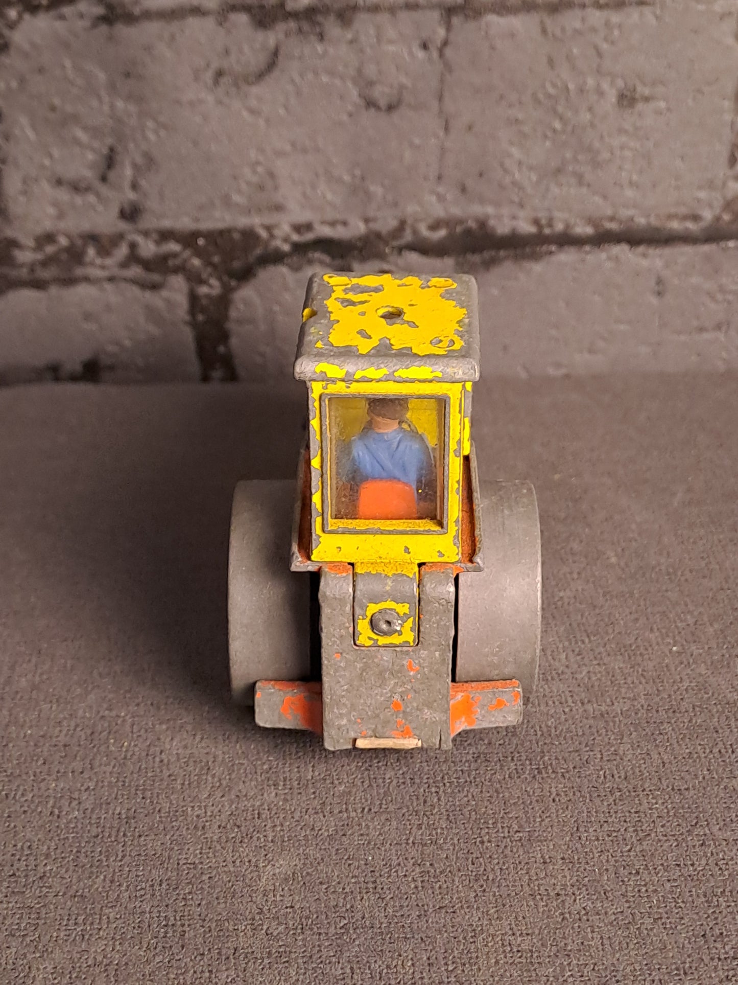 Dinky Toys Aveling Barford Diesel Roller no 279