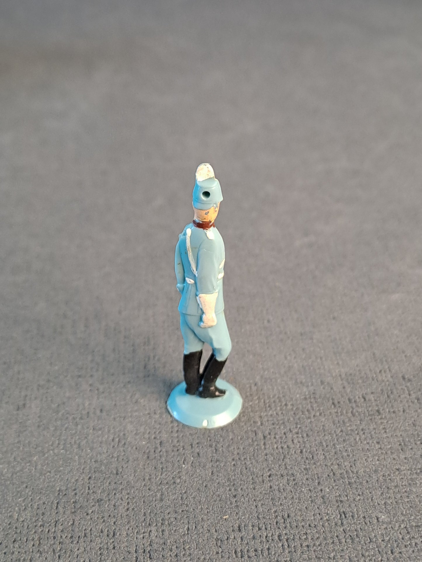 WHW German Police Officer Donation Figure