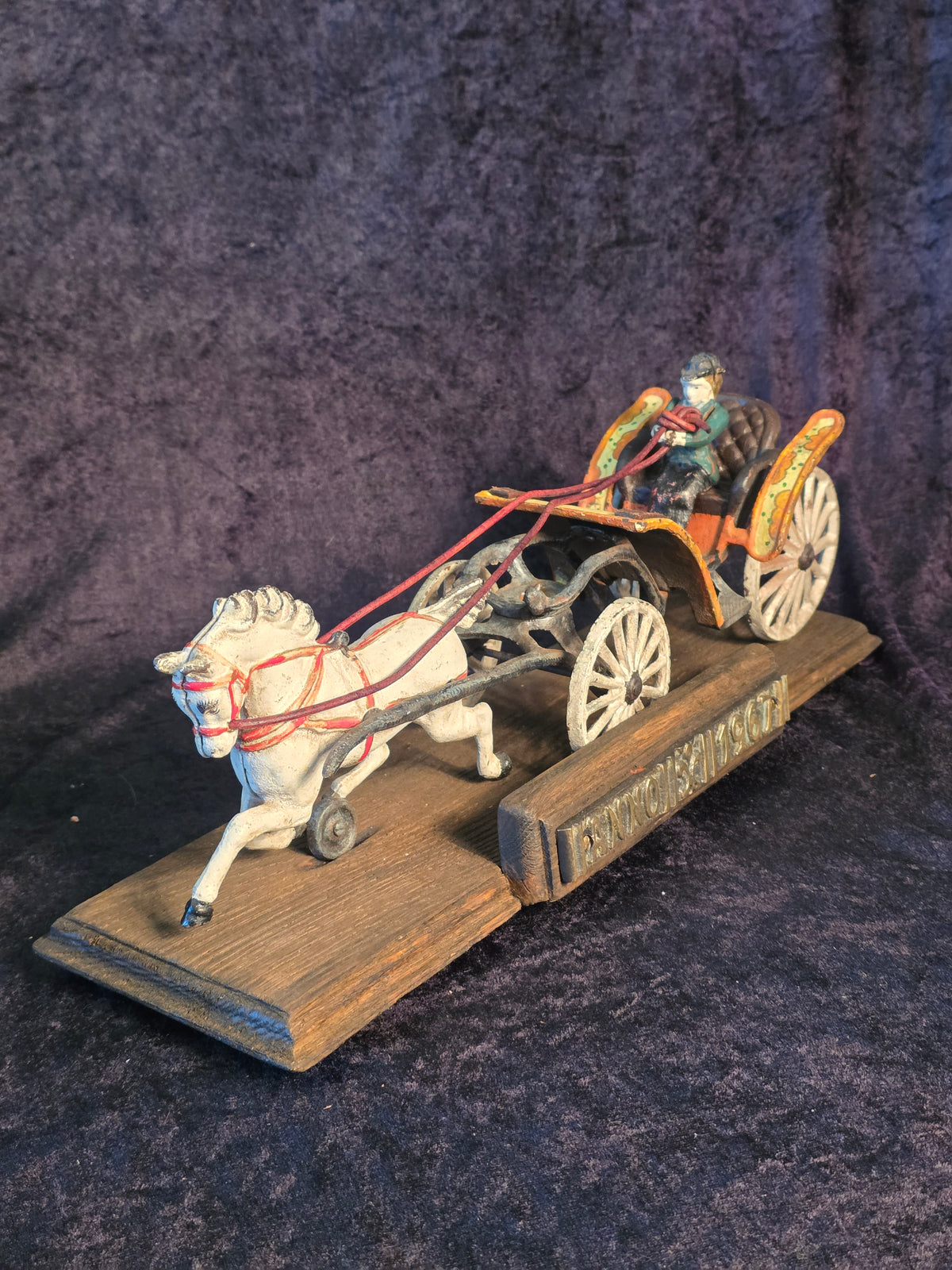 Karet i Støbejern / Horse Wagon Iron Cast