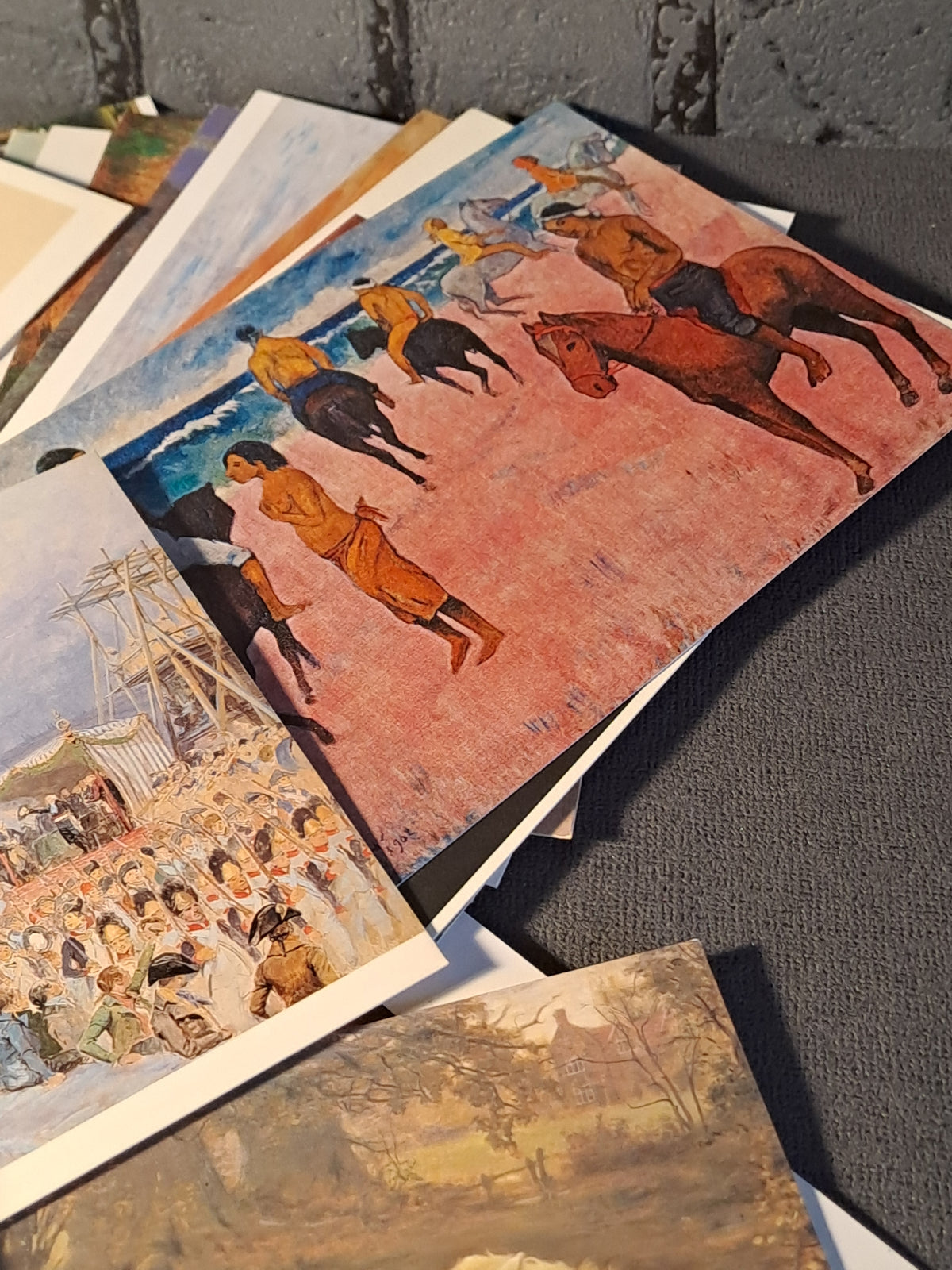 65x Art Postcards