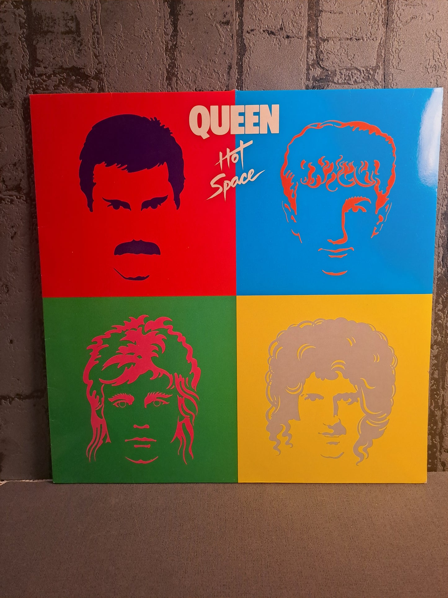 Queen Hot Space 1982