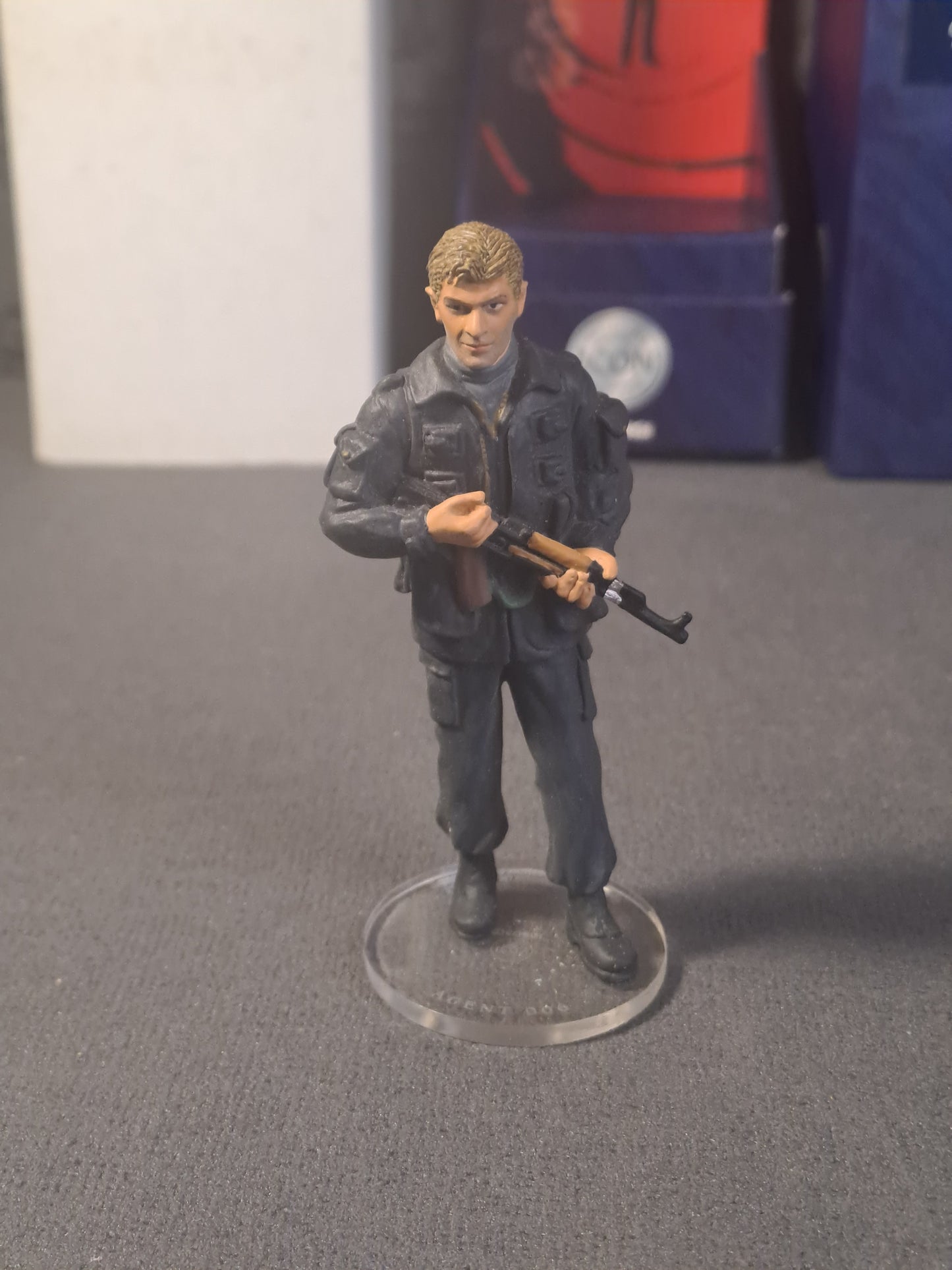 James Bond 007 Agent 006 Sean Bean Figure Corgi Icon 1999 Rare / Sjælden
