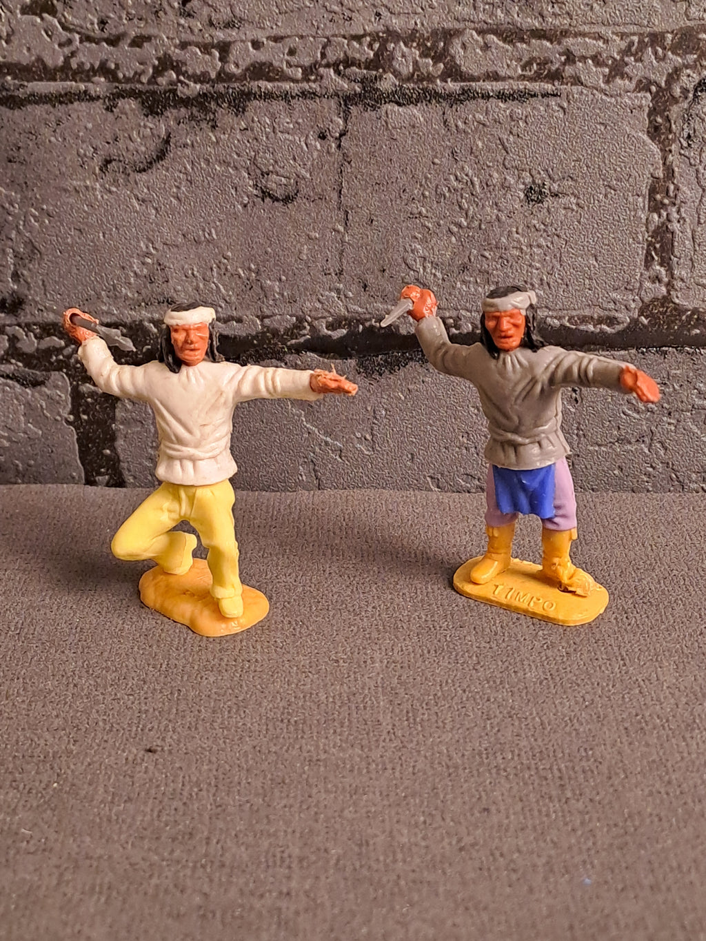 Timpo Toys Apaches