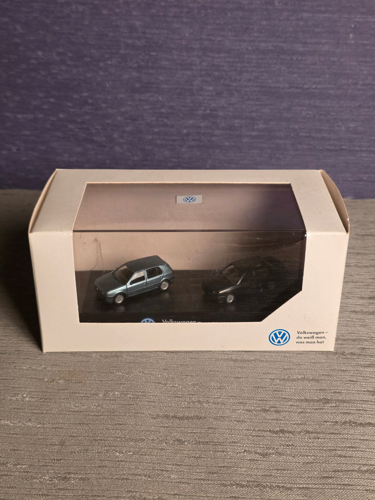 VW Dealer Box 1994