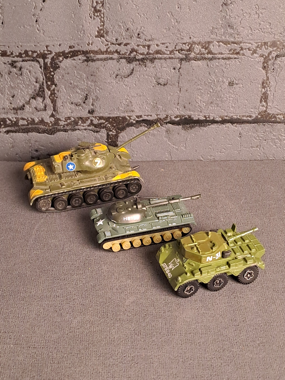 Play Art, Mandarin and China Military x3