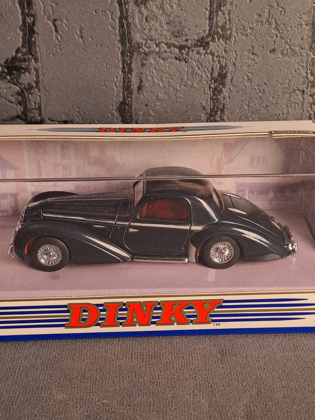 The Dinky Collection Delahaye 145