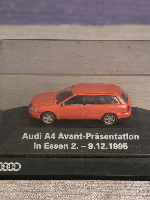 Audi A4 Avant Modelbil