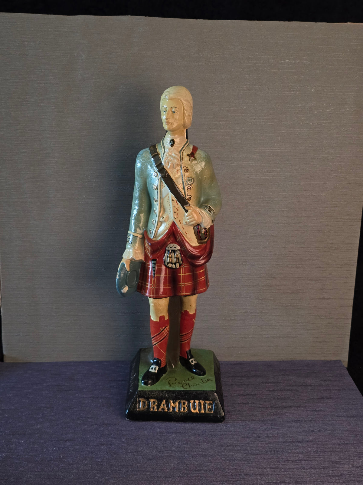 Vintage Bar Deko Prince Charlie Drambuie