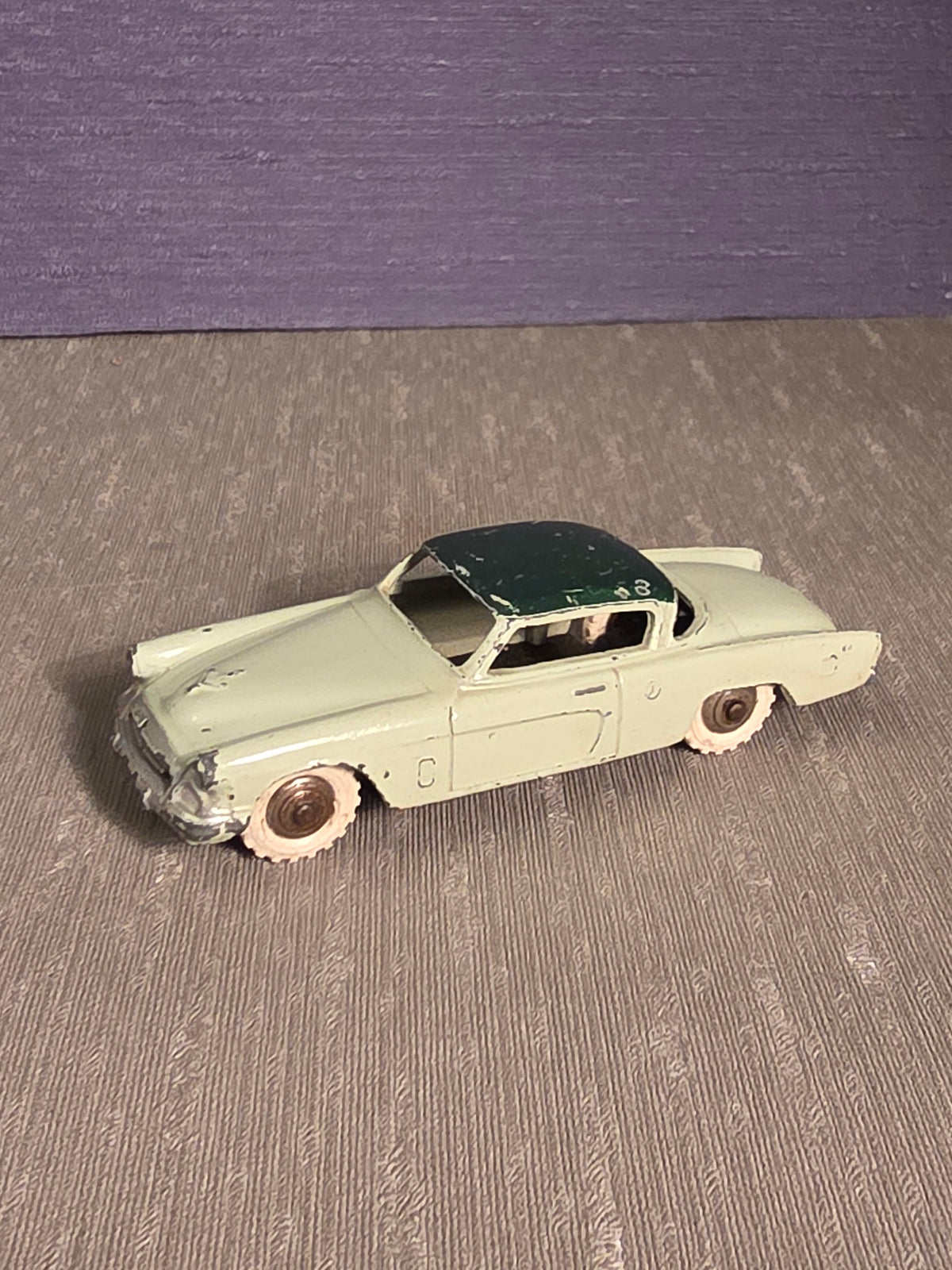 Dinky Studebaker Commander