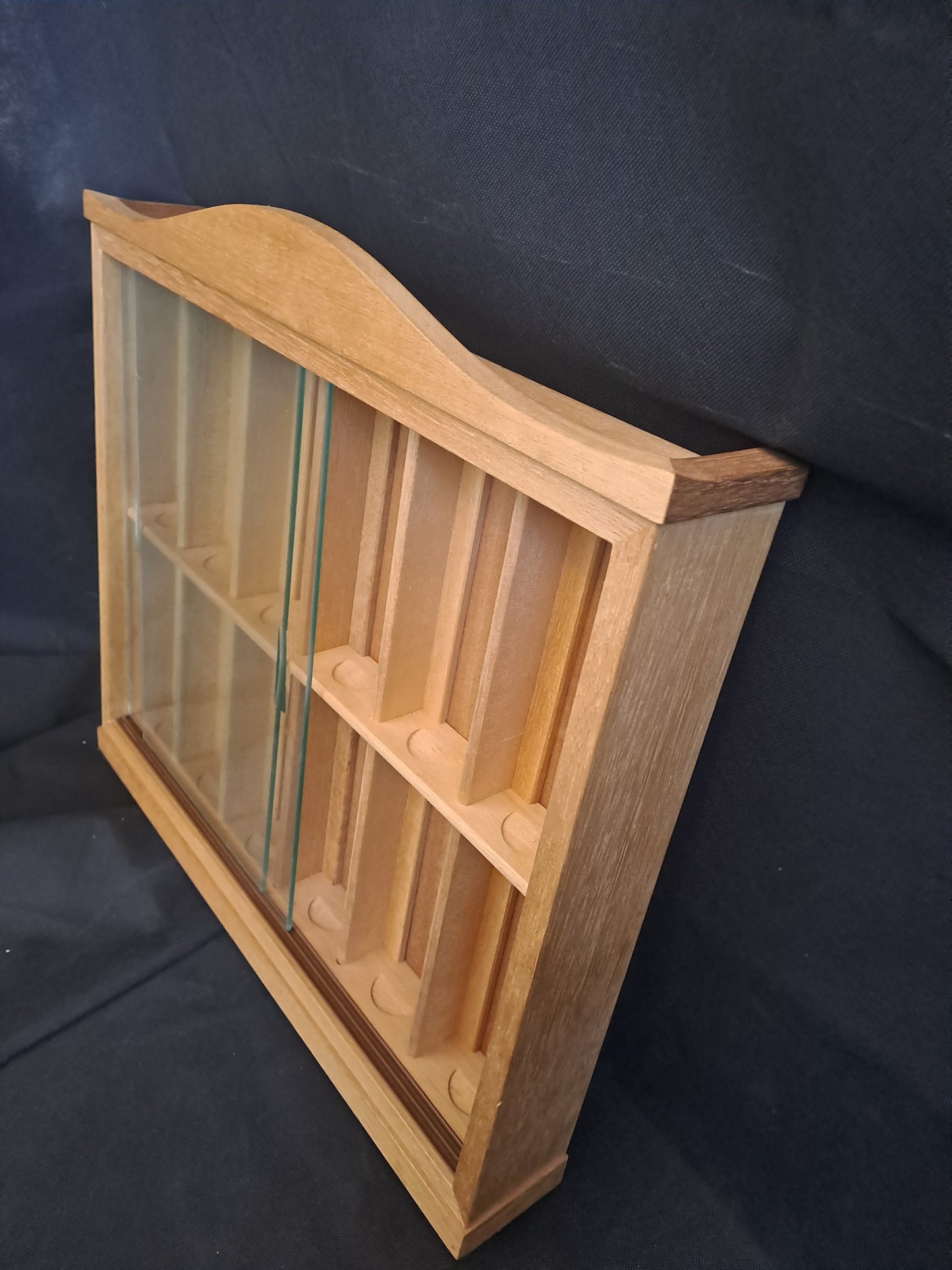 Collecting Cupboard / Samlerskab