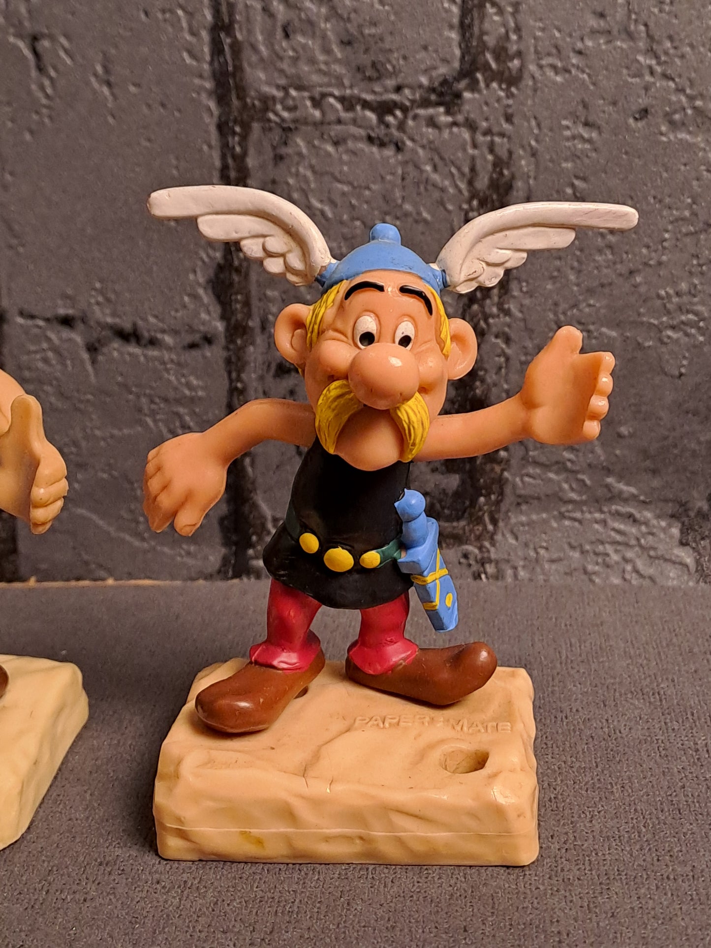 Asterix and Obelix Paper Mate Figures 1982 / Asterix og Obelix Paper Mate Figurer 1982
