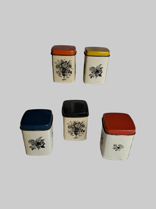 Small Vintage Metal Containers / Små Vintage Metaldåser
