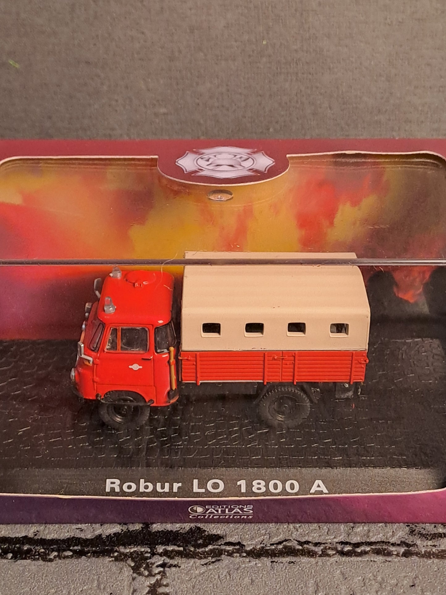 Edition Atlas Collections Robur LO 1800 A