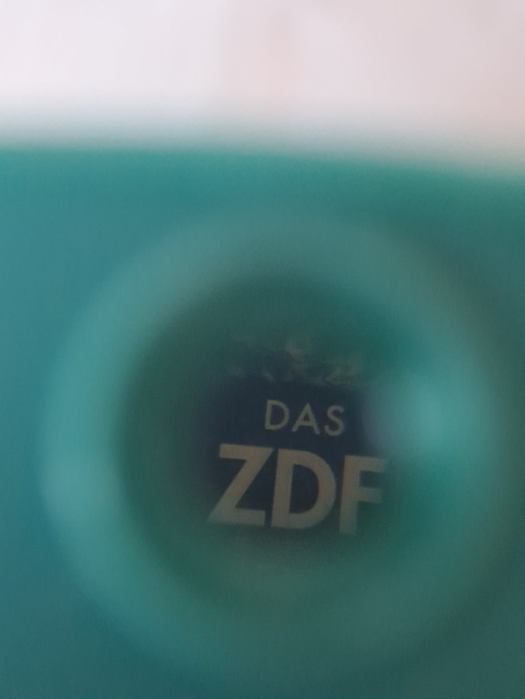 Mini Camera. ZDF Presents/ Mini Kamera. ZDF Præsenterer