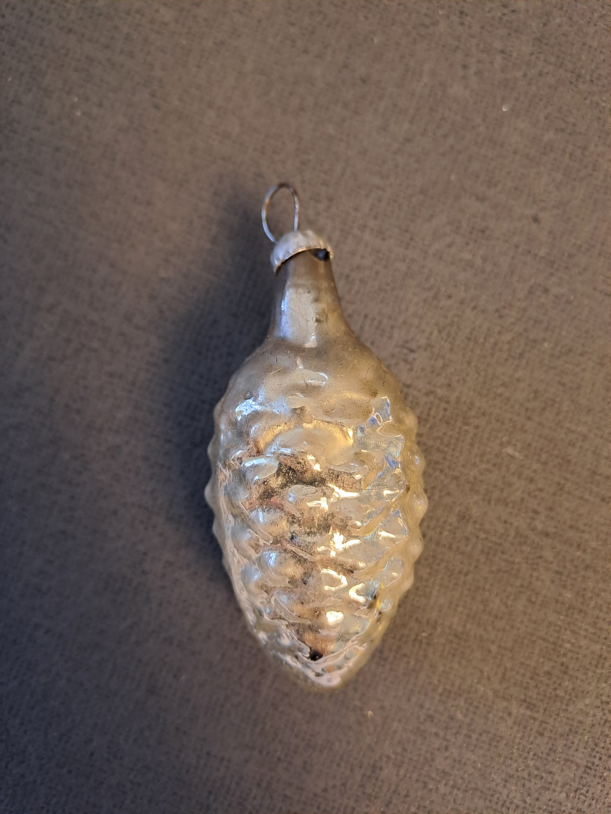 Vintage Christmas Ball / Vintage Julekugle