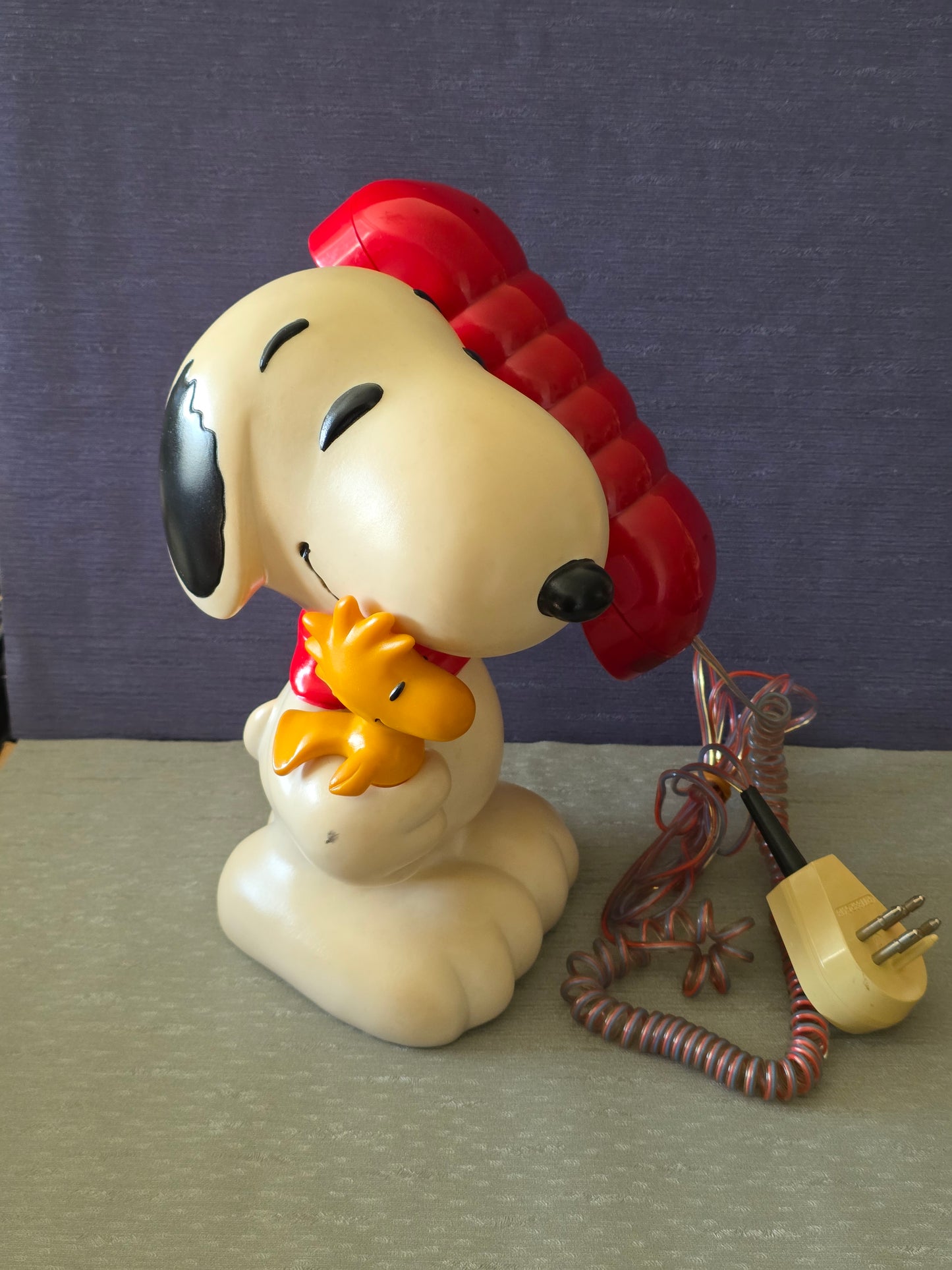 Nuser Telefon og Sparebøsse / Snoopy Telephone and Piggybank