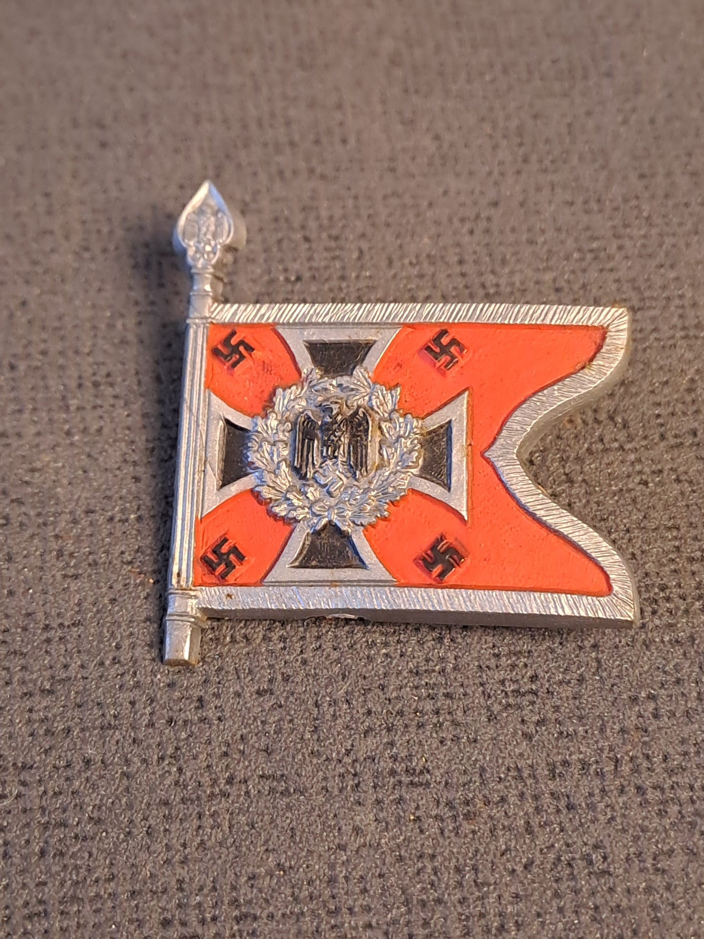 WHW Artillerie Regiments Standarte