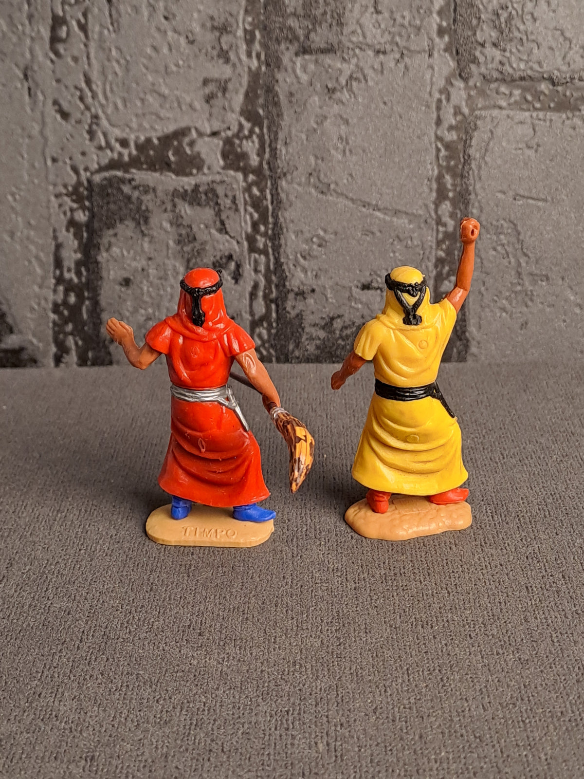 Timpo Toys Arabs