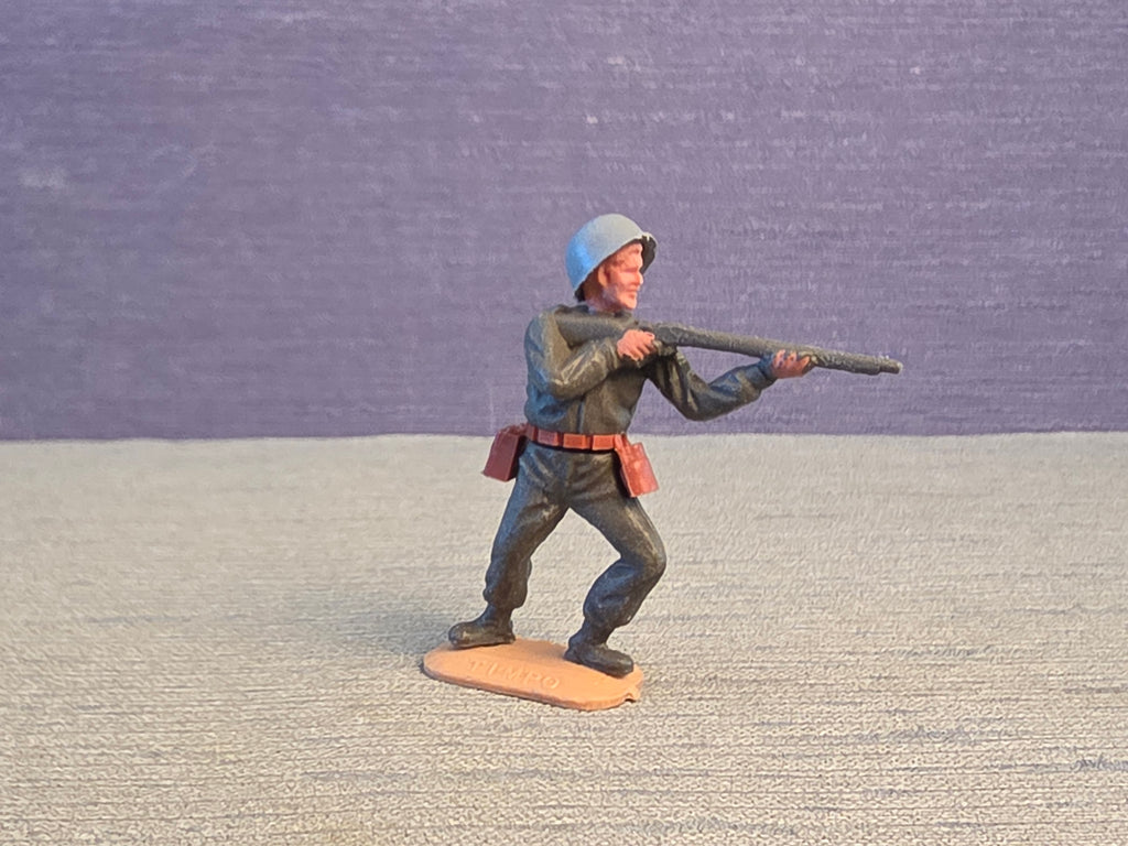 Timpo Toys WWII US Soldier 1st Series