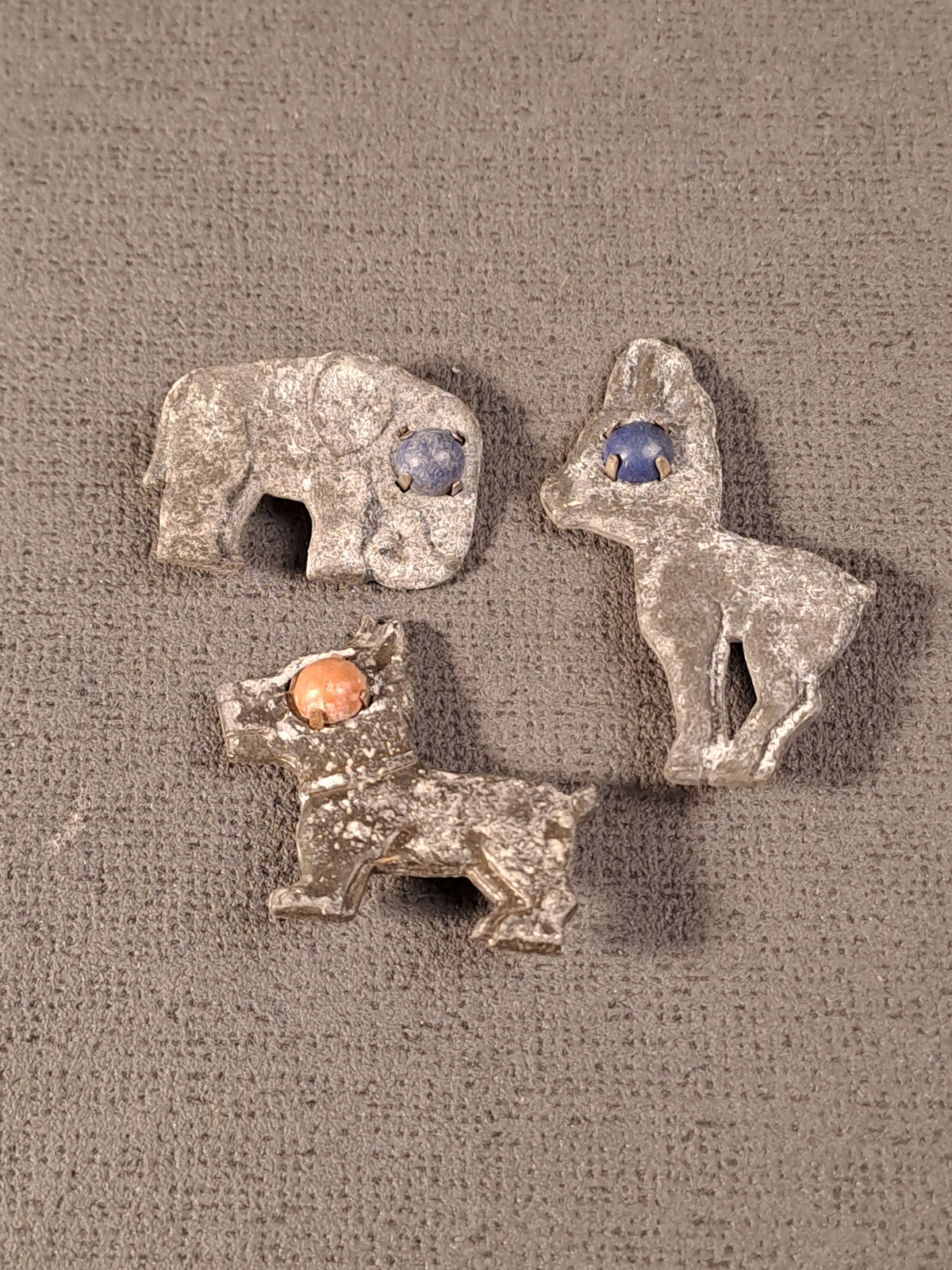 WHW Animal Badges with Pearls