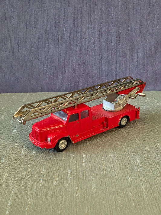 Tekno Scania Vabis Stigebrandbil