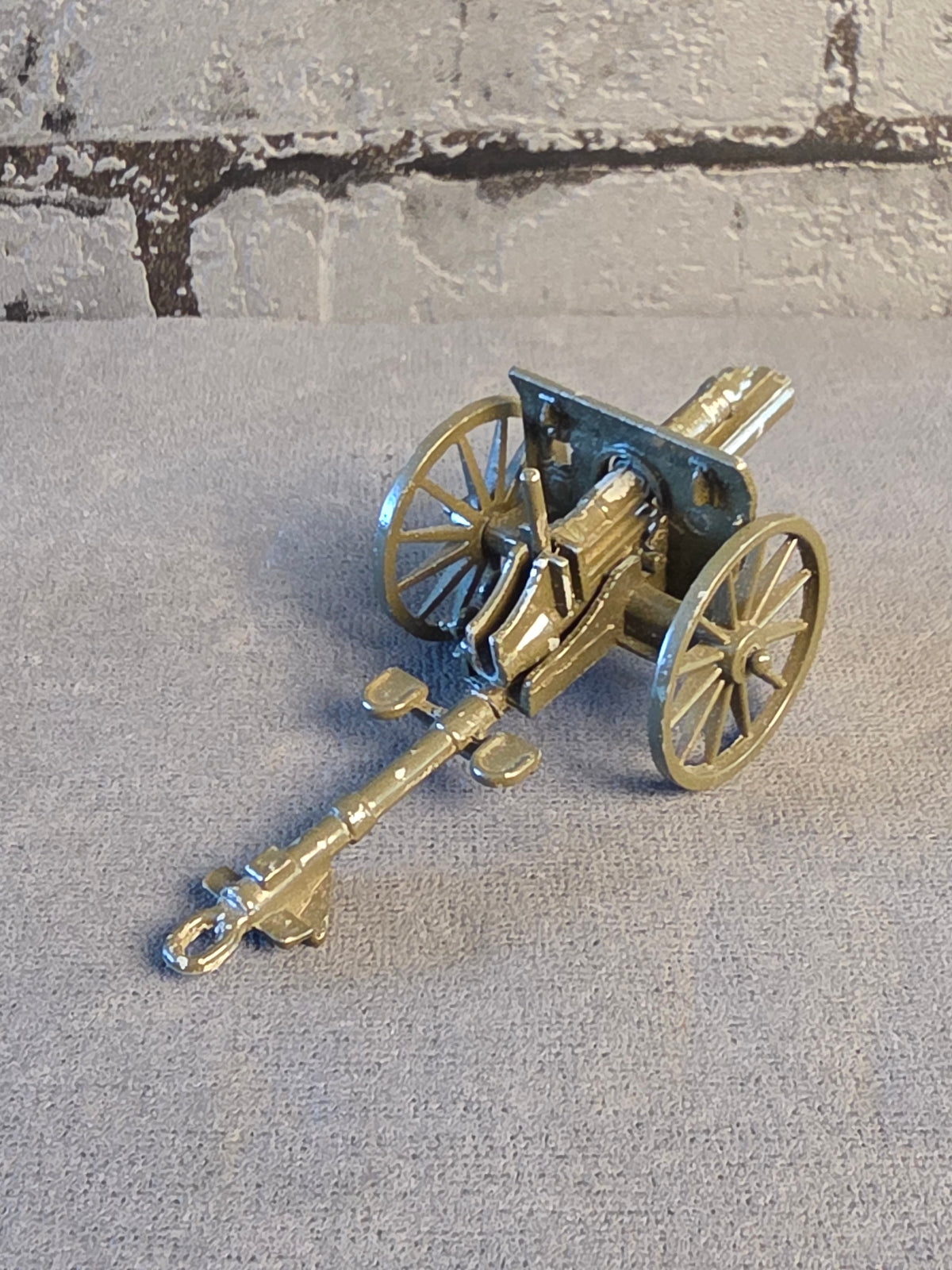 Vintage toy cannon. 1950s/60s