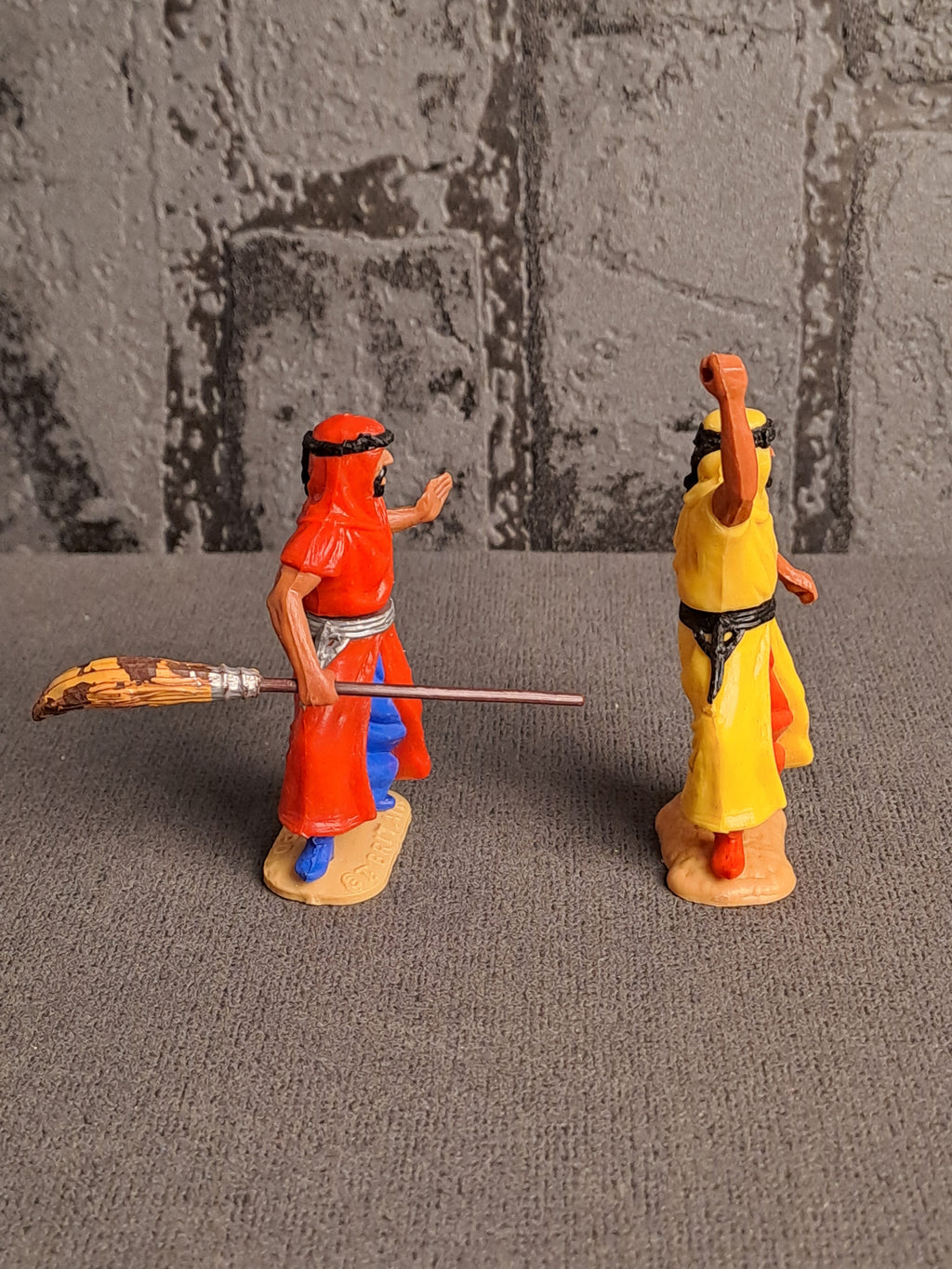 Timpo Toys Arabs