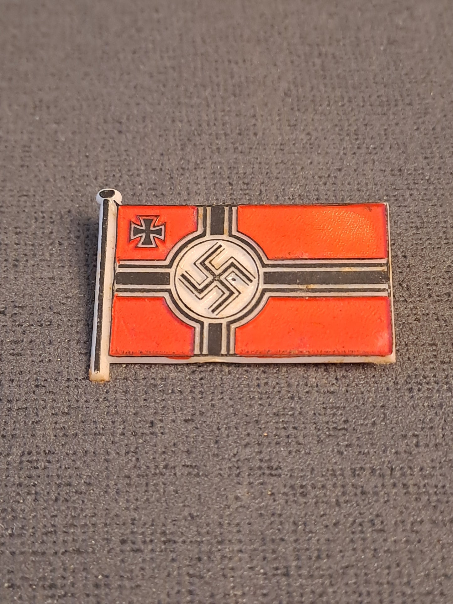 WHW Reichskruegsflagge Regiments Standarte