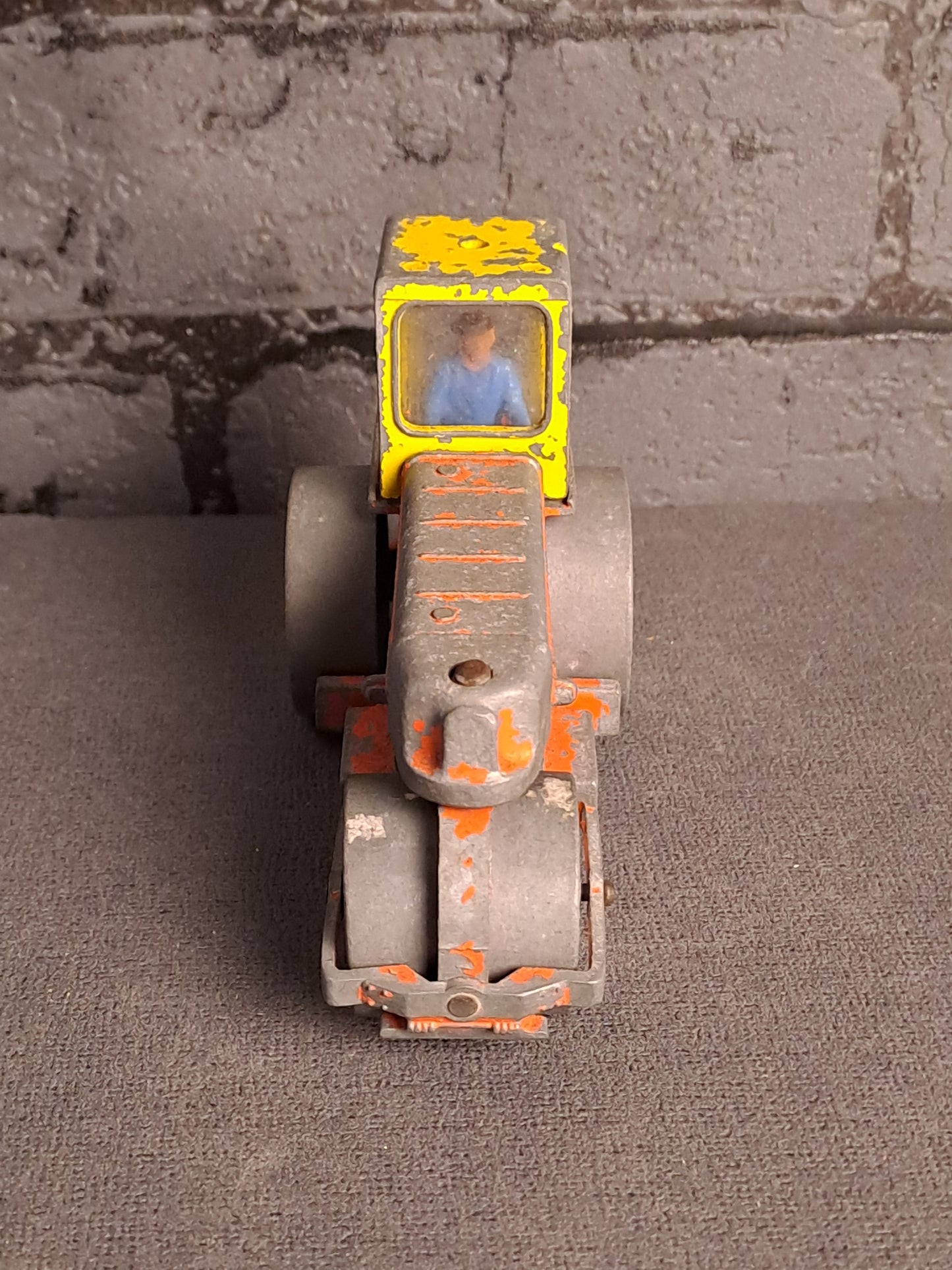 Dinky Toys Aveling Barford Diesel Roller no 279
