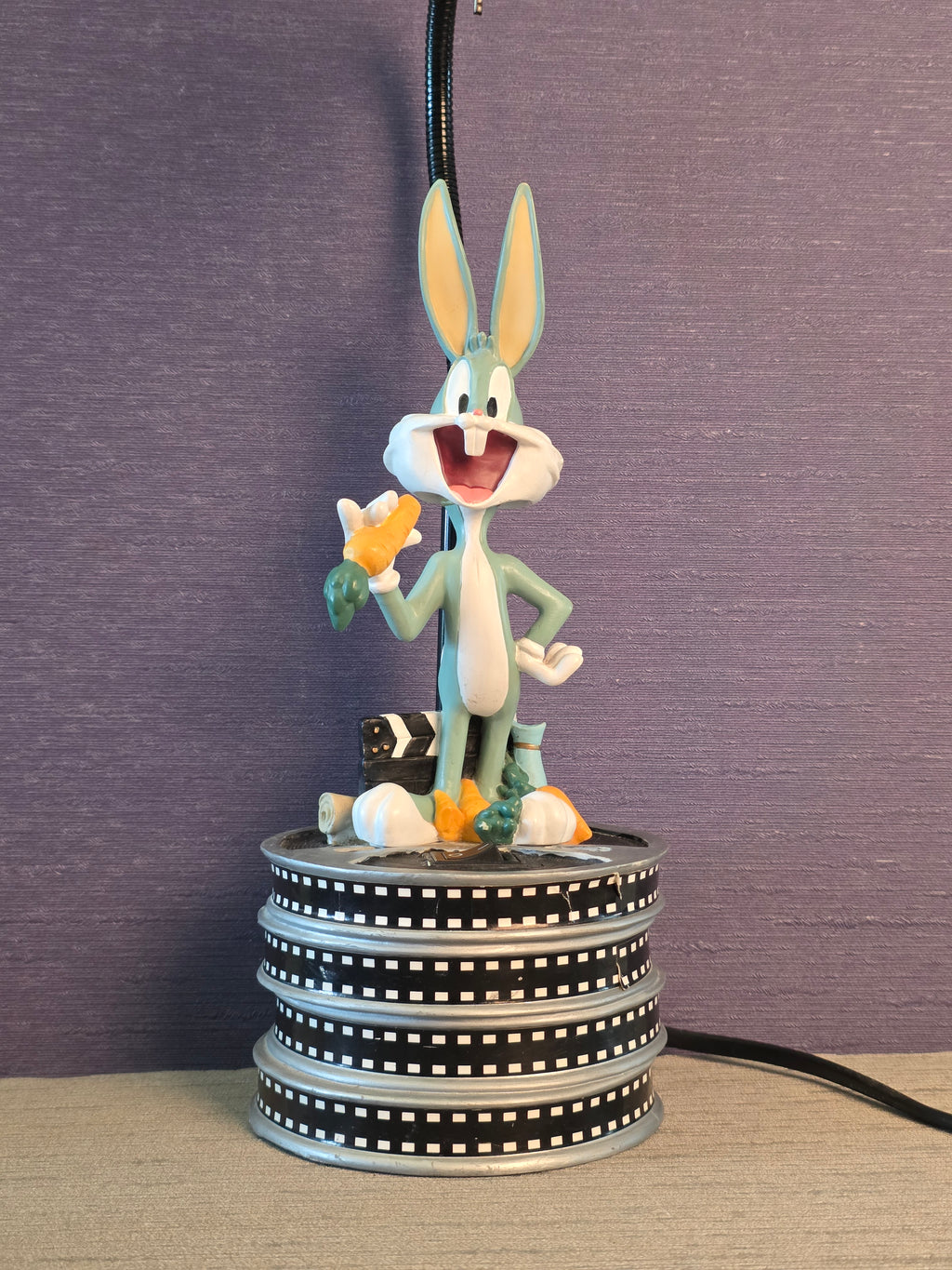 Snurre Snup Vintage Lampe Looney Tunes / Bugs Bunny Lamp Looney Tunes