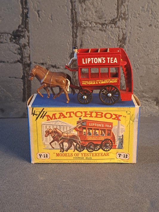 Matchbox Models of Yesteryear Horse Bus