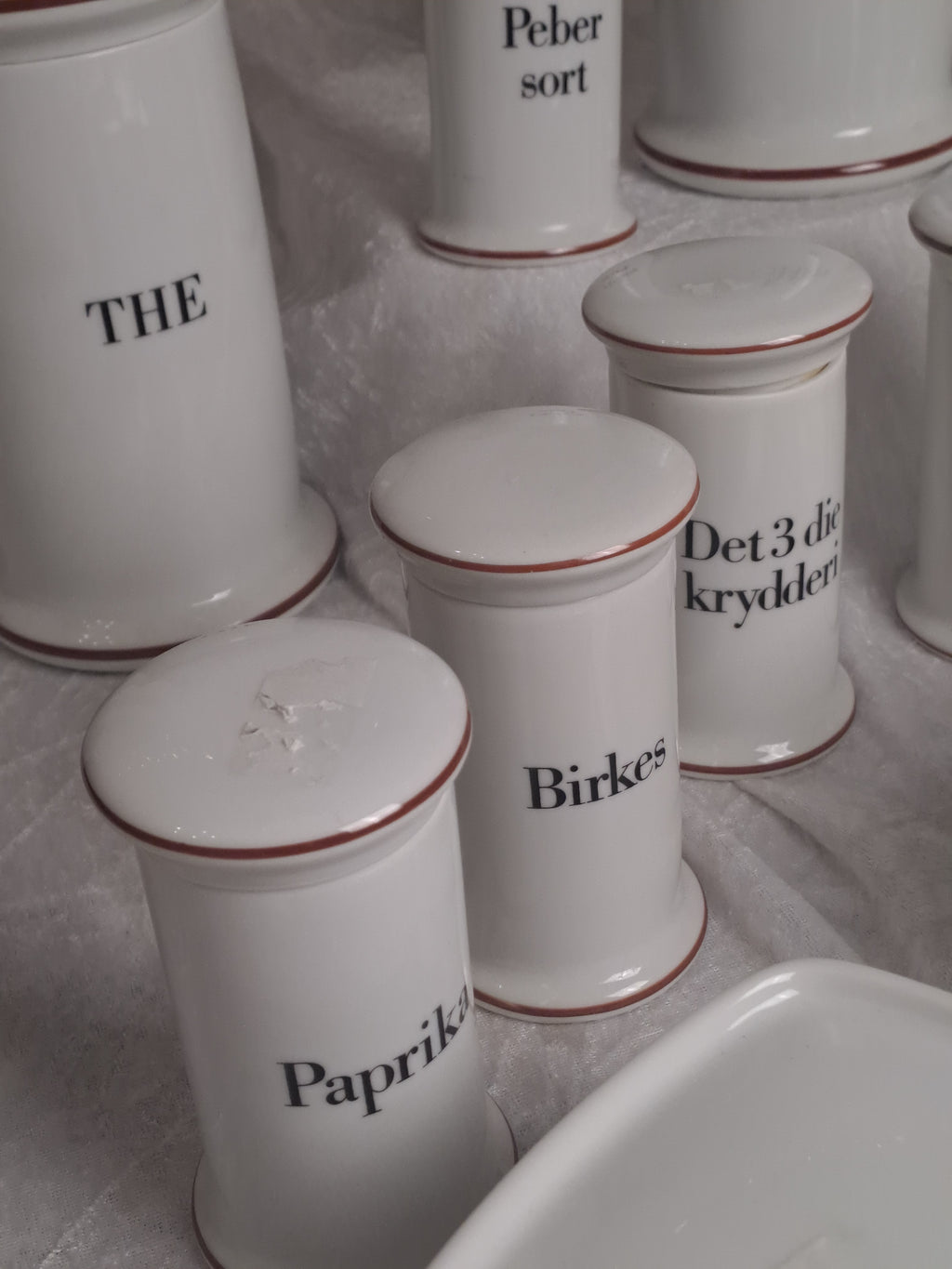 Bing & Groendahl Spice Jars / Bing & Grøndahl Krydderikrukker