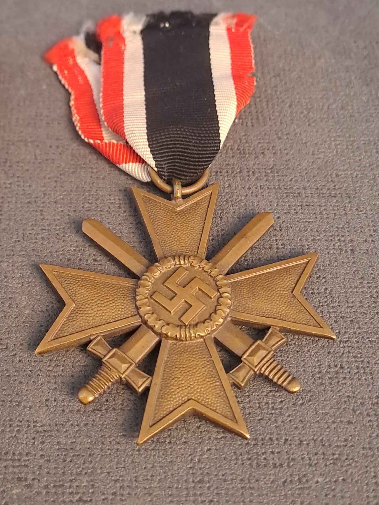 WW2 Kriegsverdienstkreuz 2. Klasse mit Schwertern / WW2 Krigsfortjenestesmedalje 2. Klasse med Sværd
