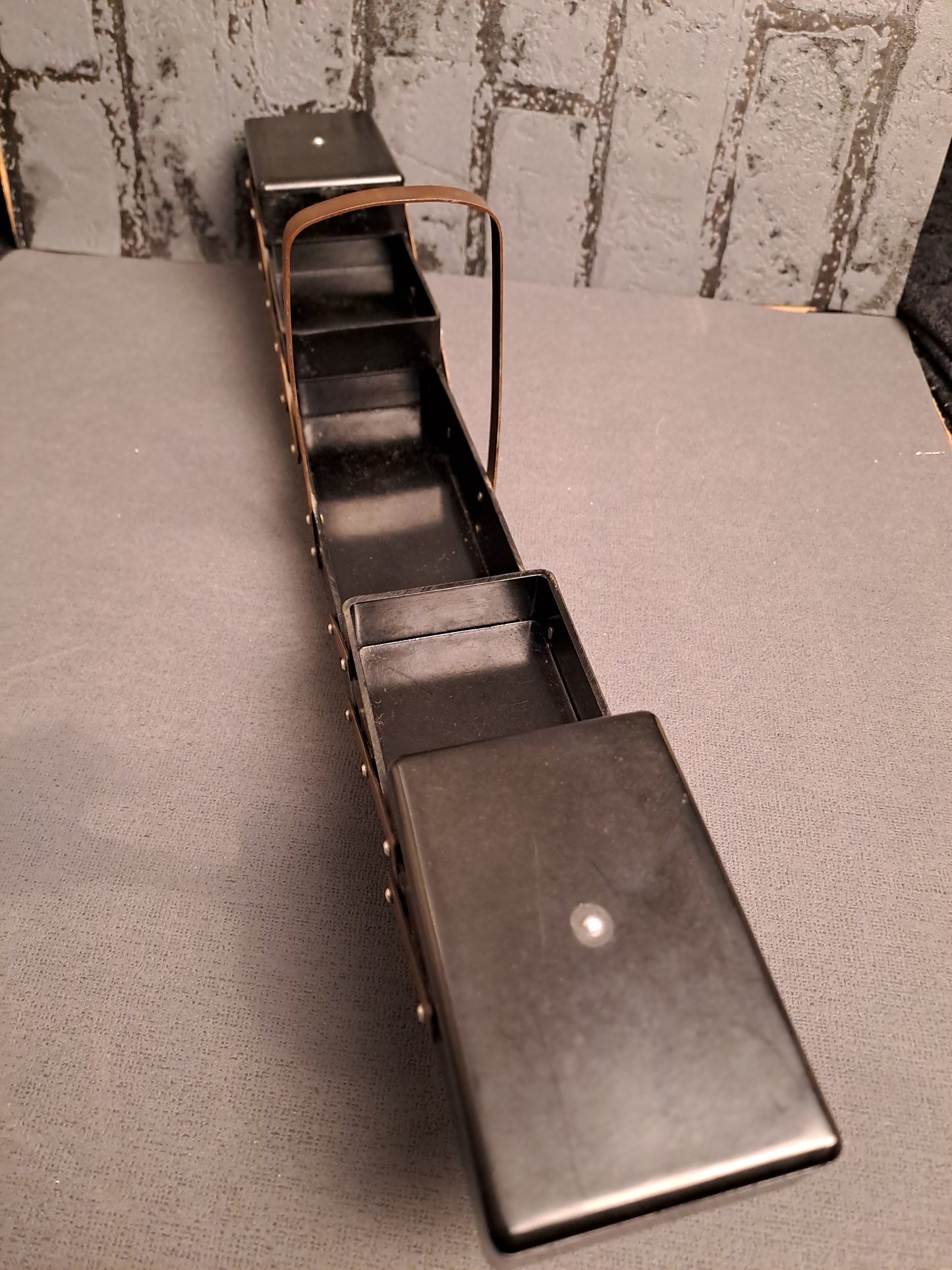 Very Rare Bakelite Sewing Box / Meget Sjældent Bakelit Syskrin 1930erne