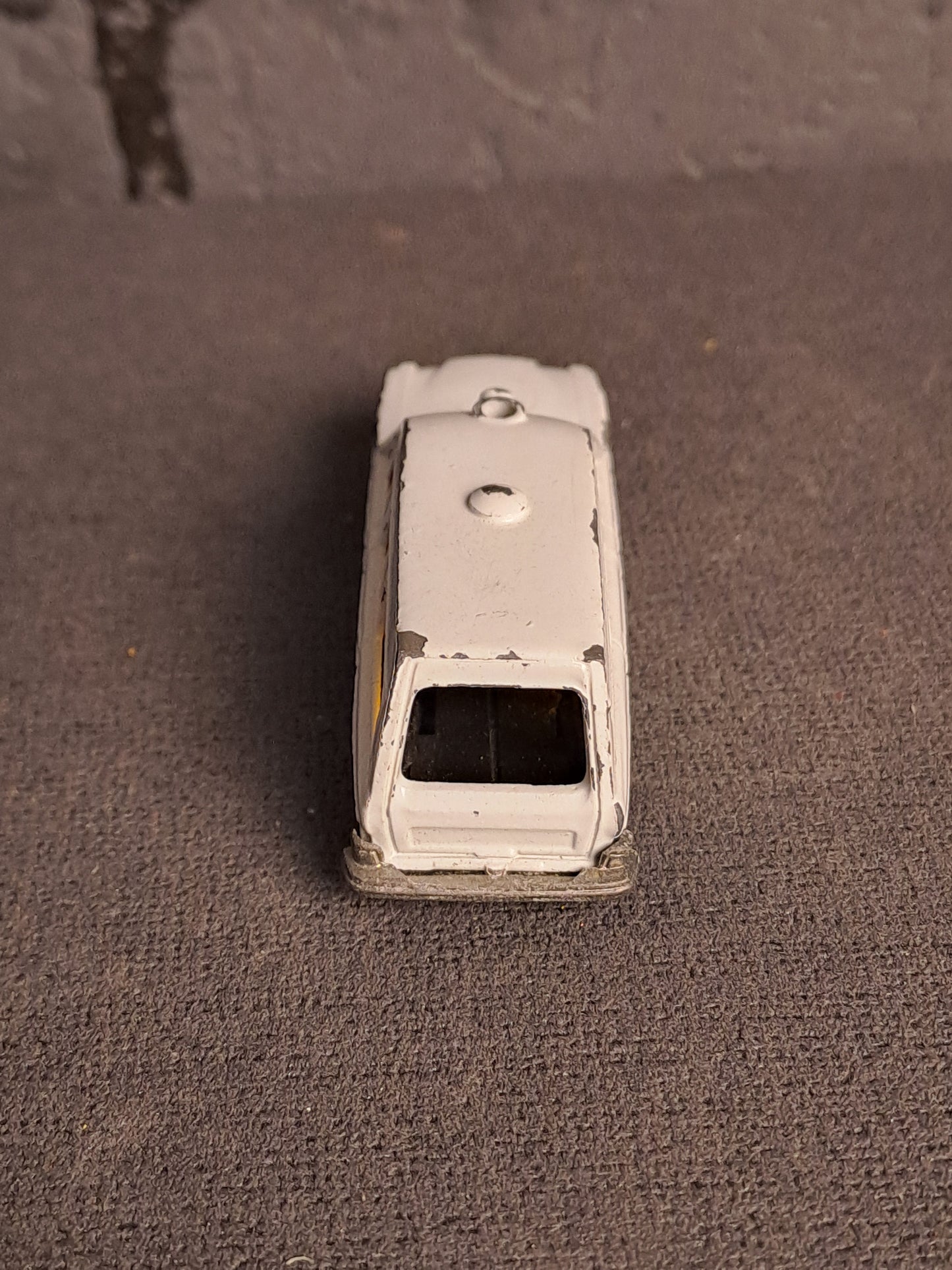 Norev Mercedes Ambulance