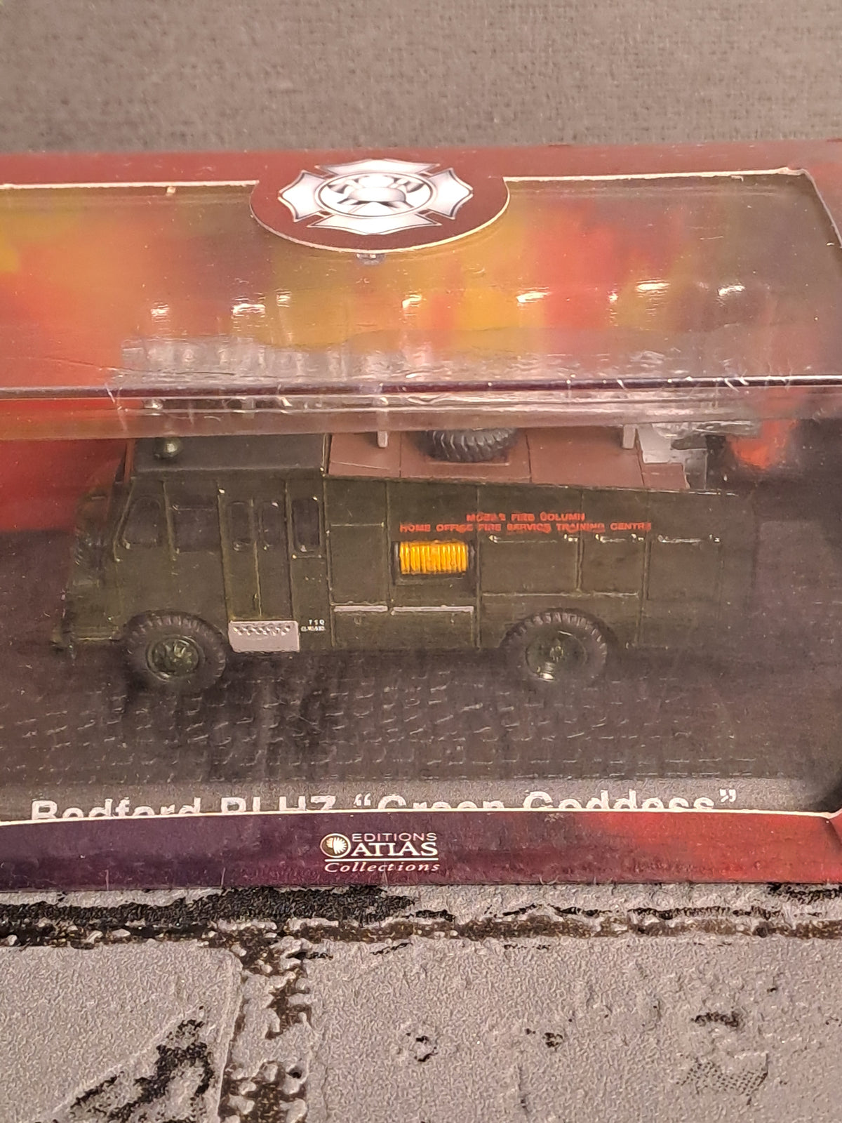 Edition Atlas Collections Bedford BLHZ